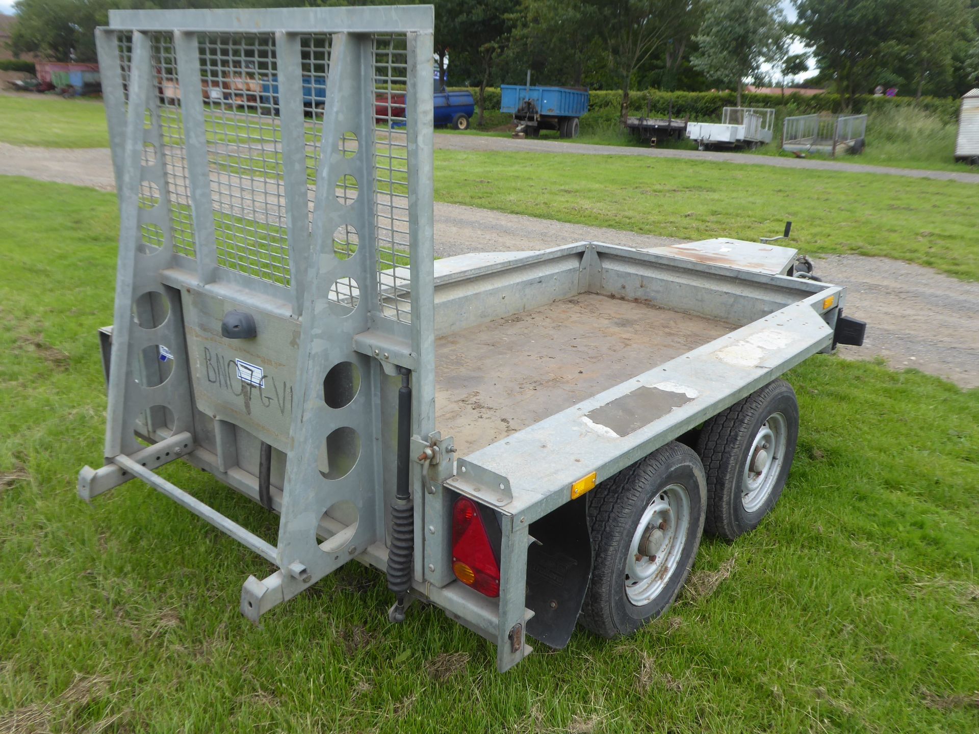 Ifor Williams GW 84 twin axle plant trailer - Image 3 of 3