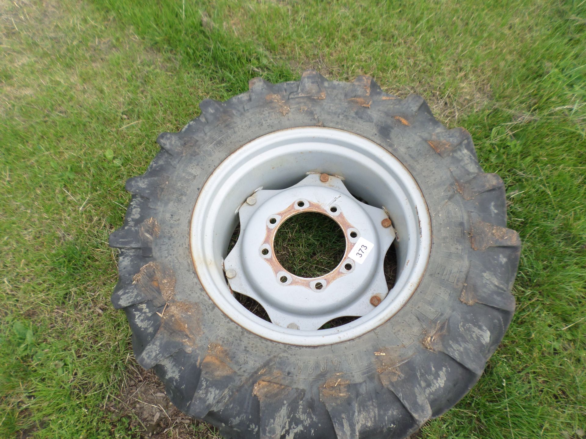 Massey Ferguson wheel & Mitchelin Agribib tyre to fit MF 5444 - Image 2 of 2