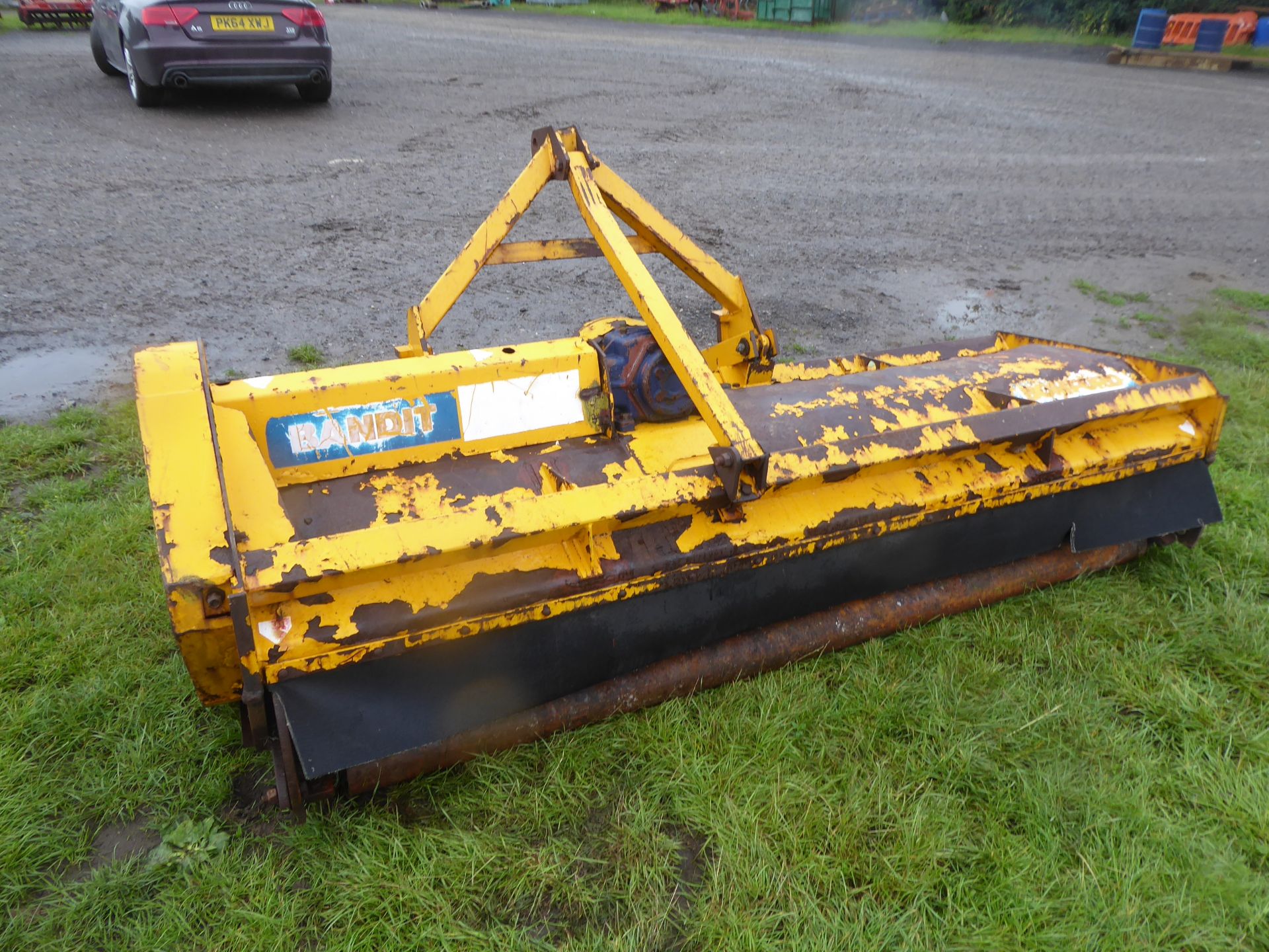 Bomford Bandit 2.3 mtr flail mower c/w rear roller - Image 2 of 2