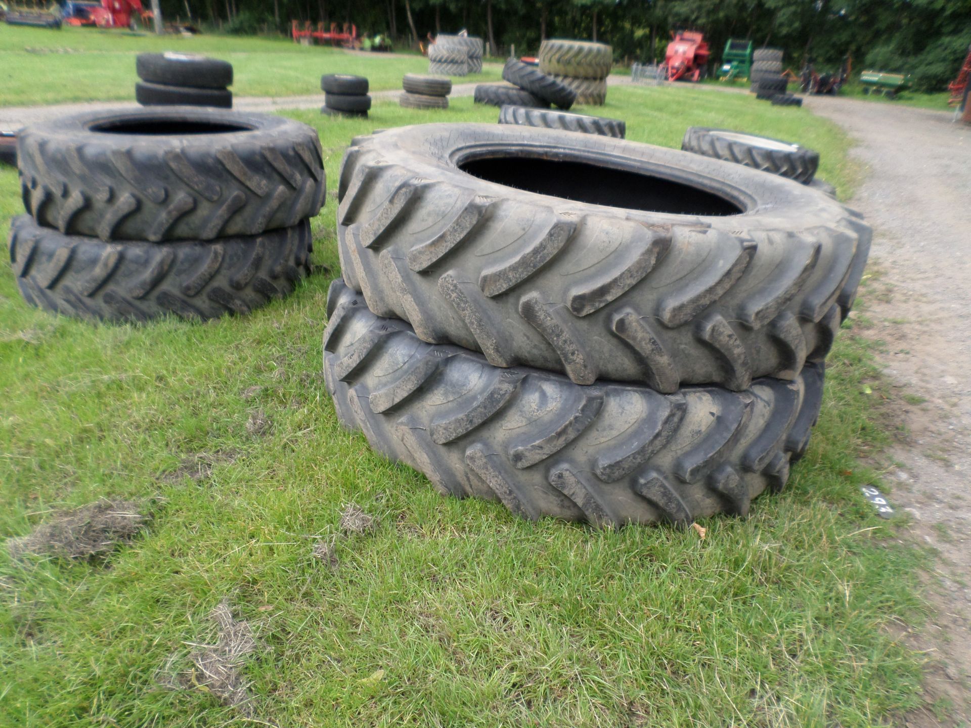 Alliance 420/85/30 & 520/85/45 tyres - Image 4 of 4