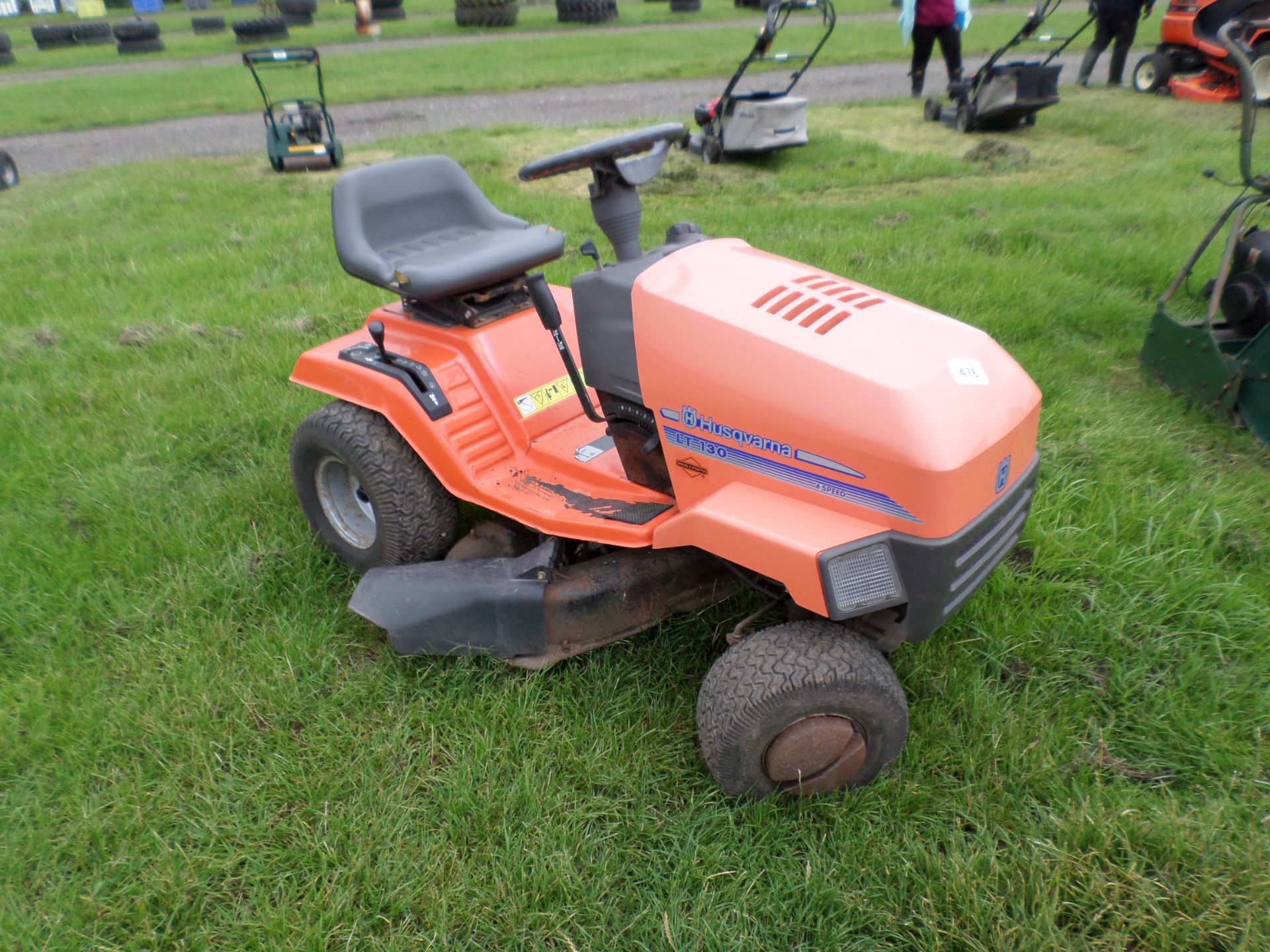 Husqvarna 6 speed LT130 ride on mower c/w key