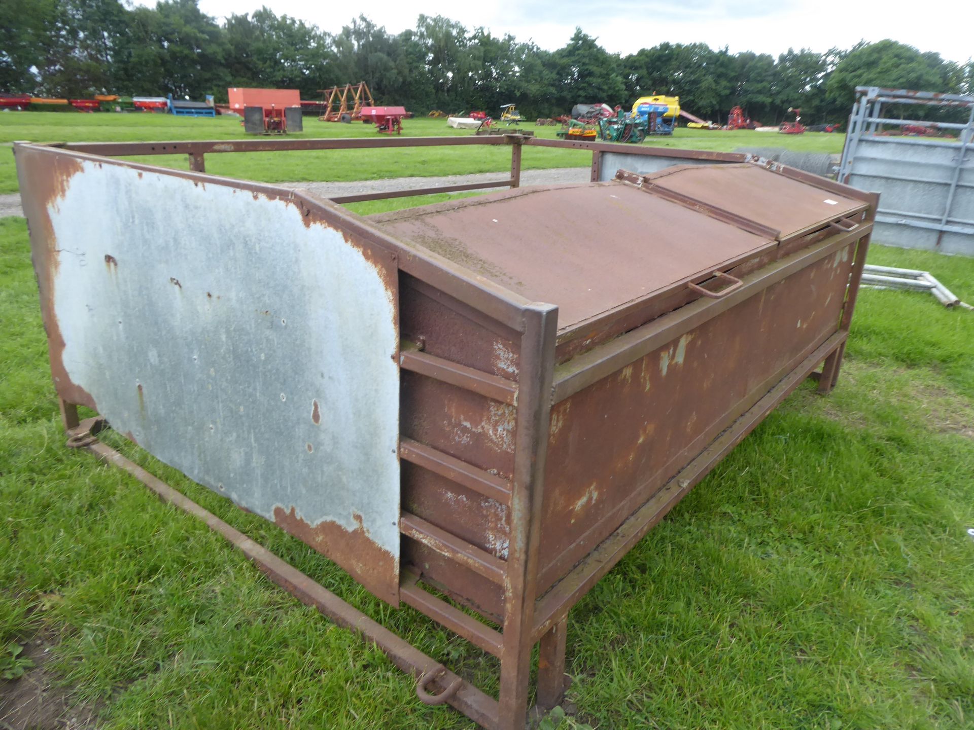 Large calf creep feeder/pen NO VAT - Image 2 of 2