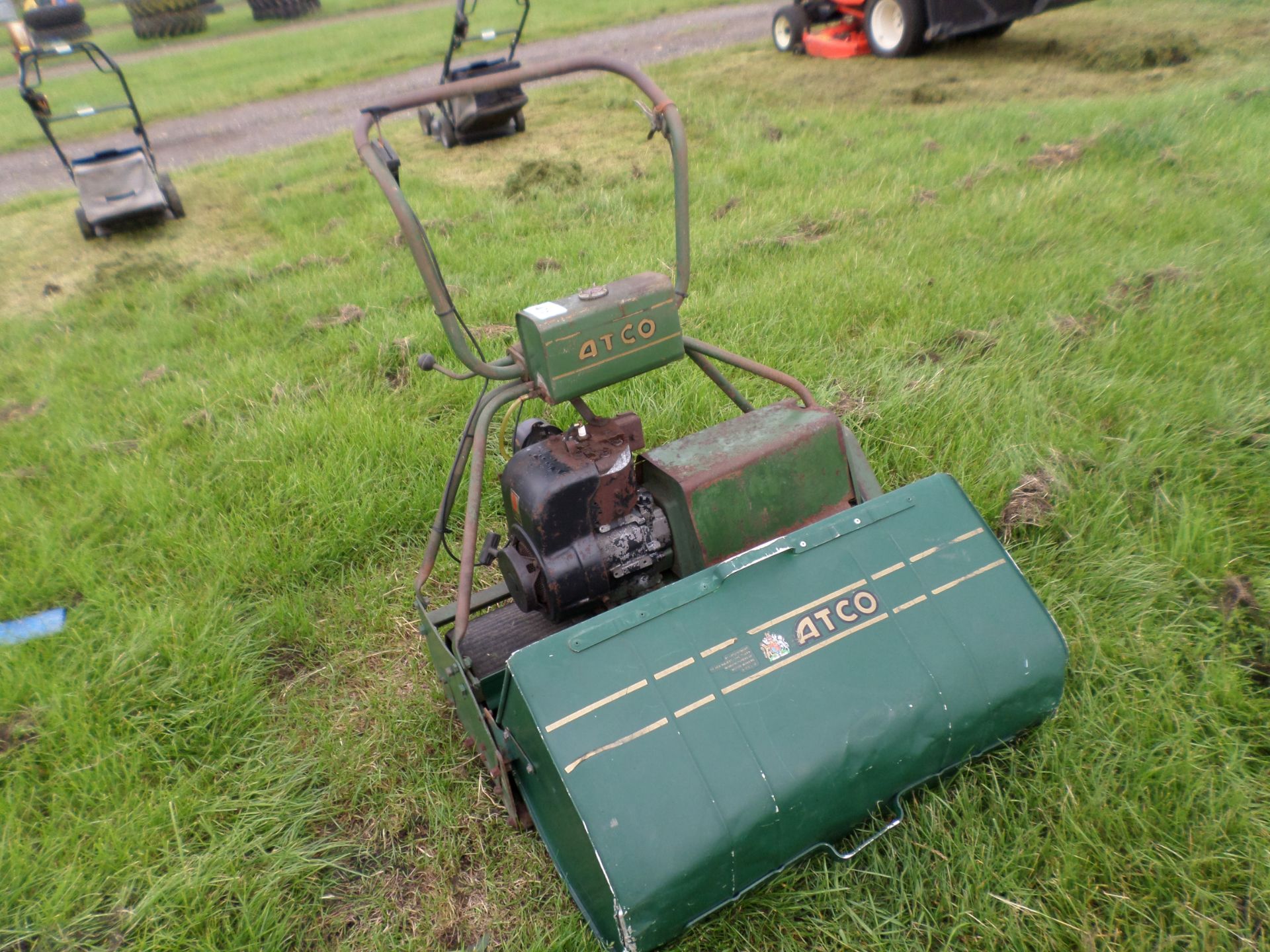 Atco mower c/w grass box NO VAT