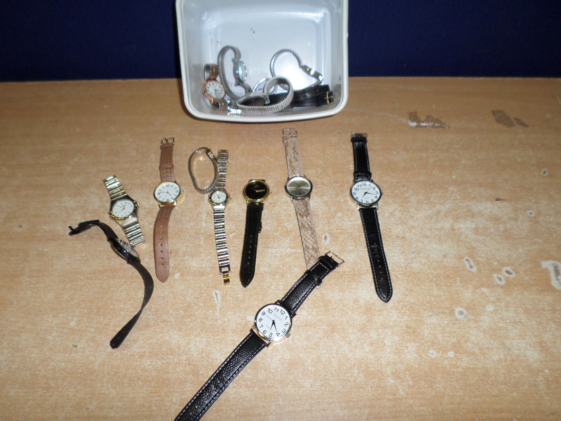 Tub of watches - Image 2 of 2