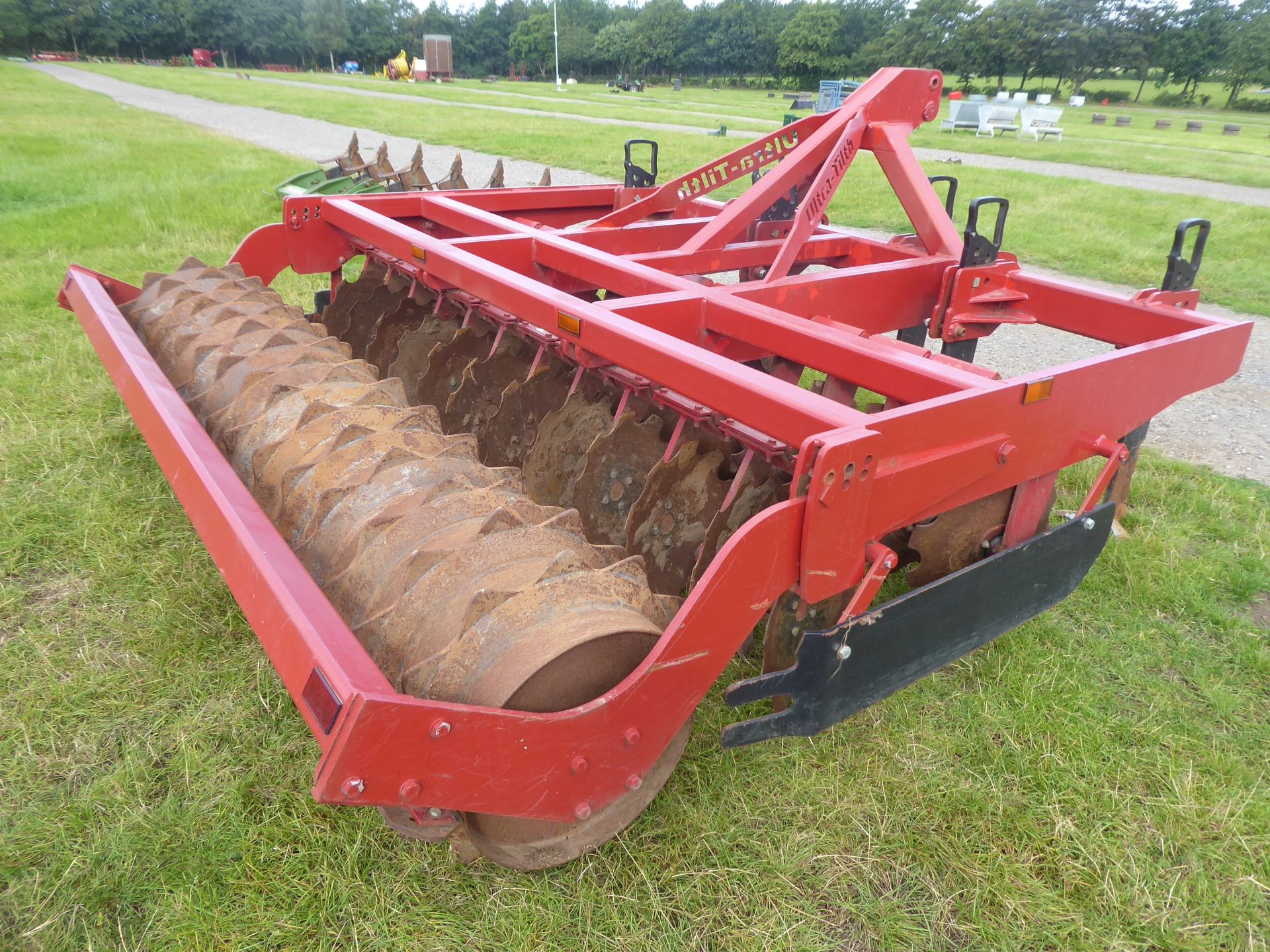 Farmforce Ultratilth 3m cultivator, c/w 6 Metcalfe legs, new discs and scrapers, very good - Image 2 of 3