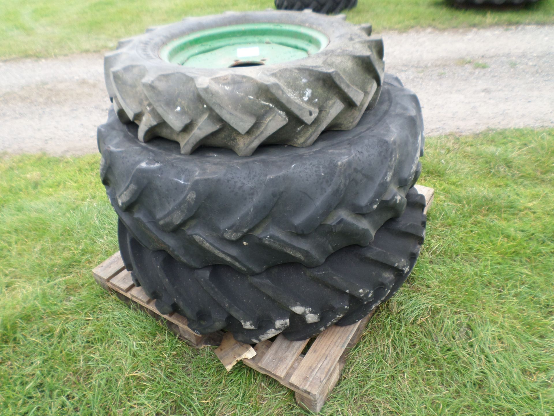 Pallet of tractor implement wheels/tyres