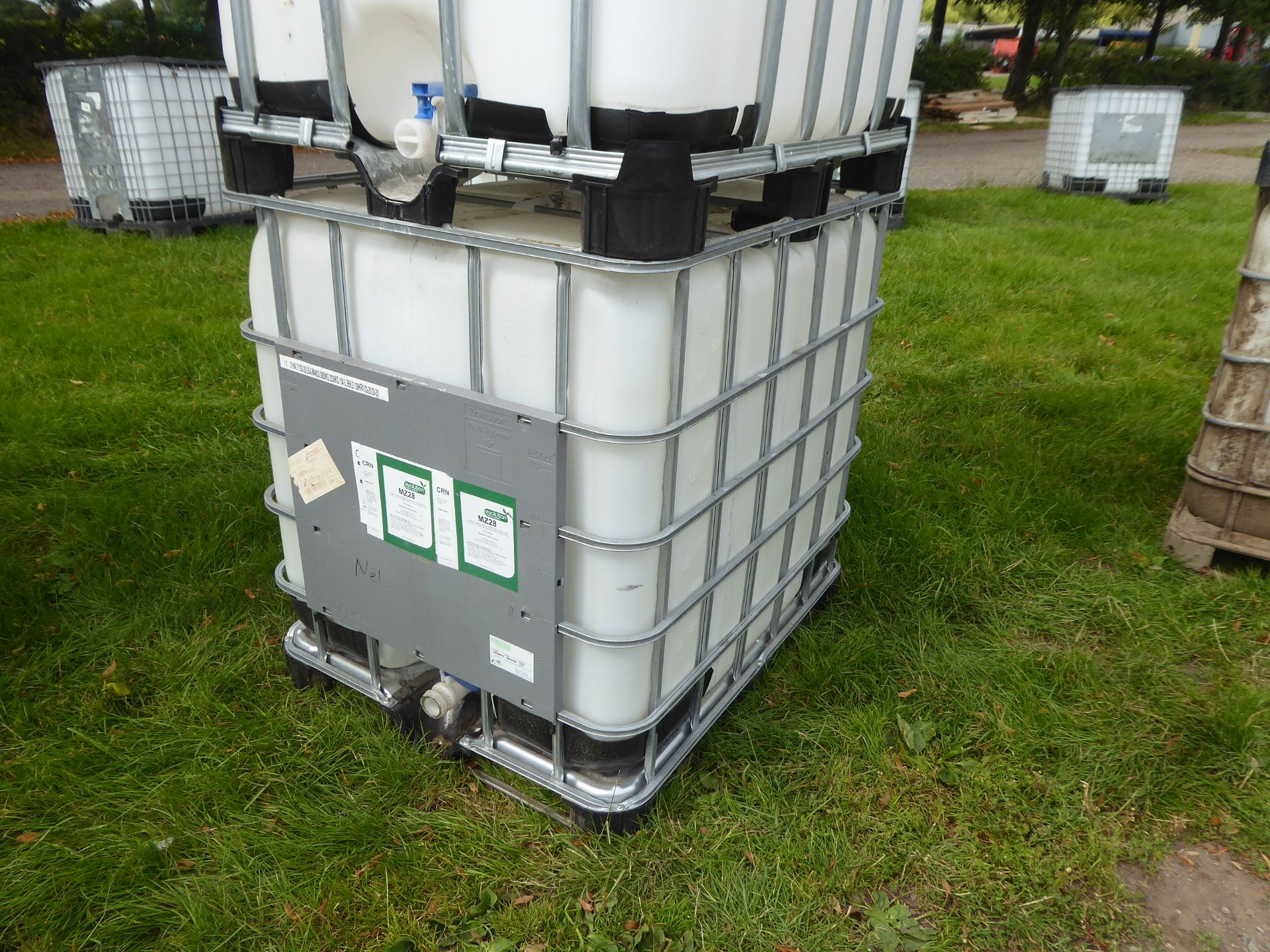 2 x 1000ltr IBCs