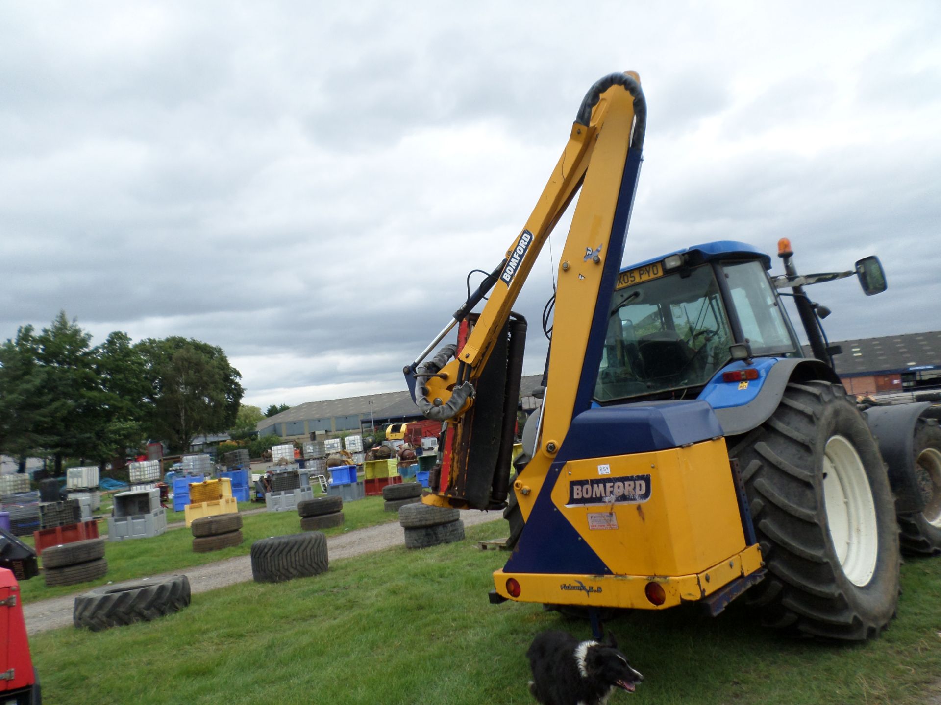 Bomford Falcon 5.5m 3 point linkage mounted flail mower/hedgcutter. DCU electric controls, 1200 trim