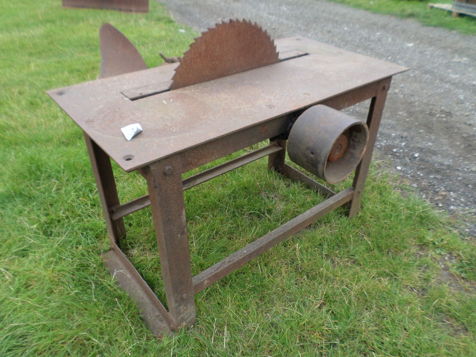 Vintage saw bench