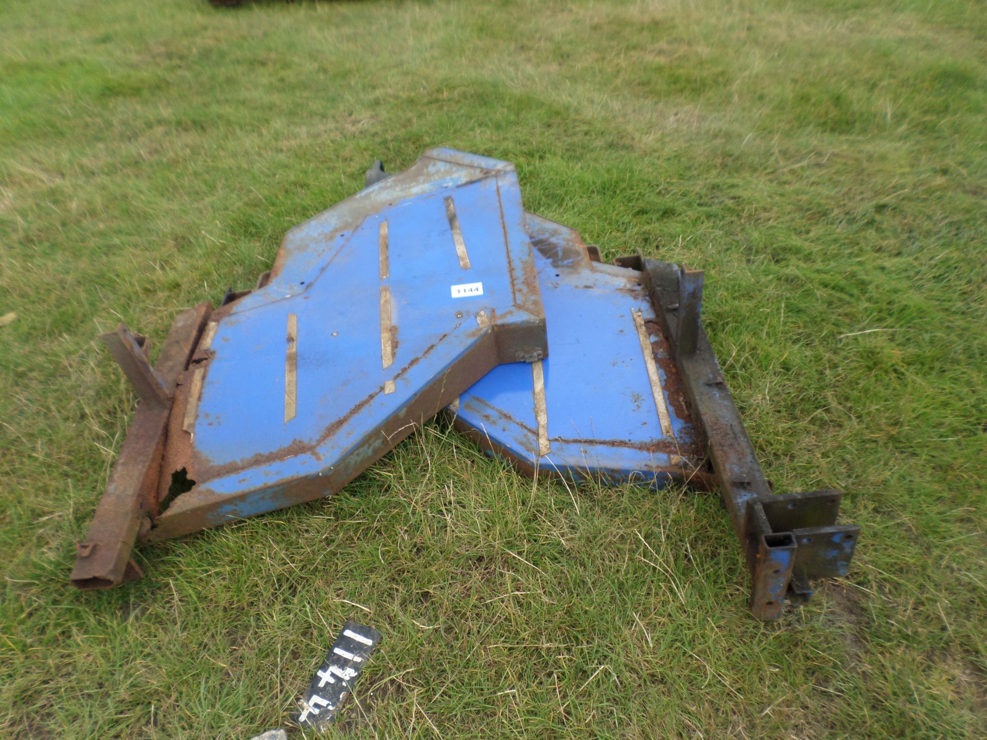 Pair of Leyland tractor Q cab mudguards NO VAT