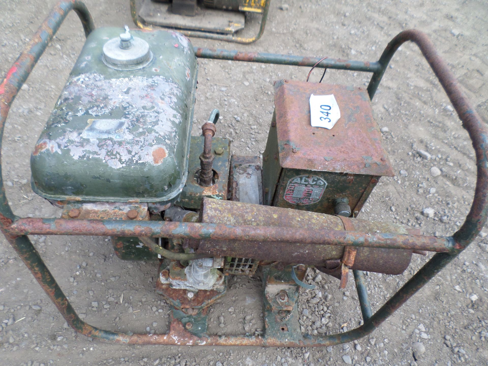 Petrol generator, Villiers engine, Alco 500 VA alternator - Image 2 of 2