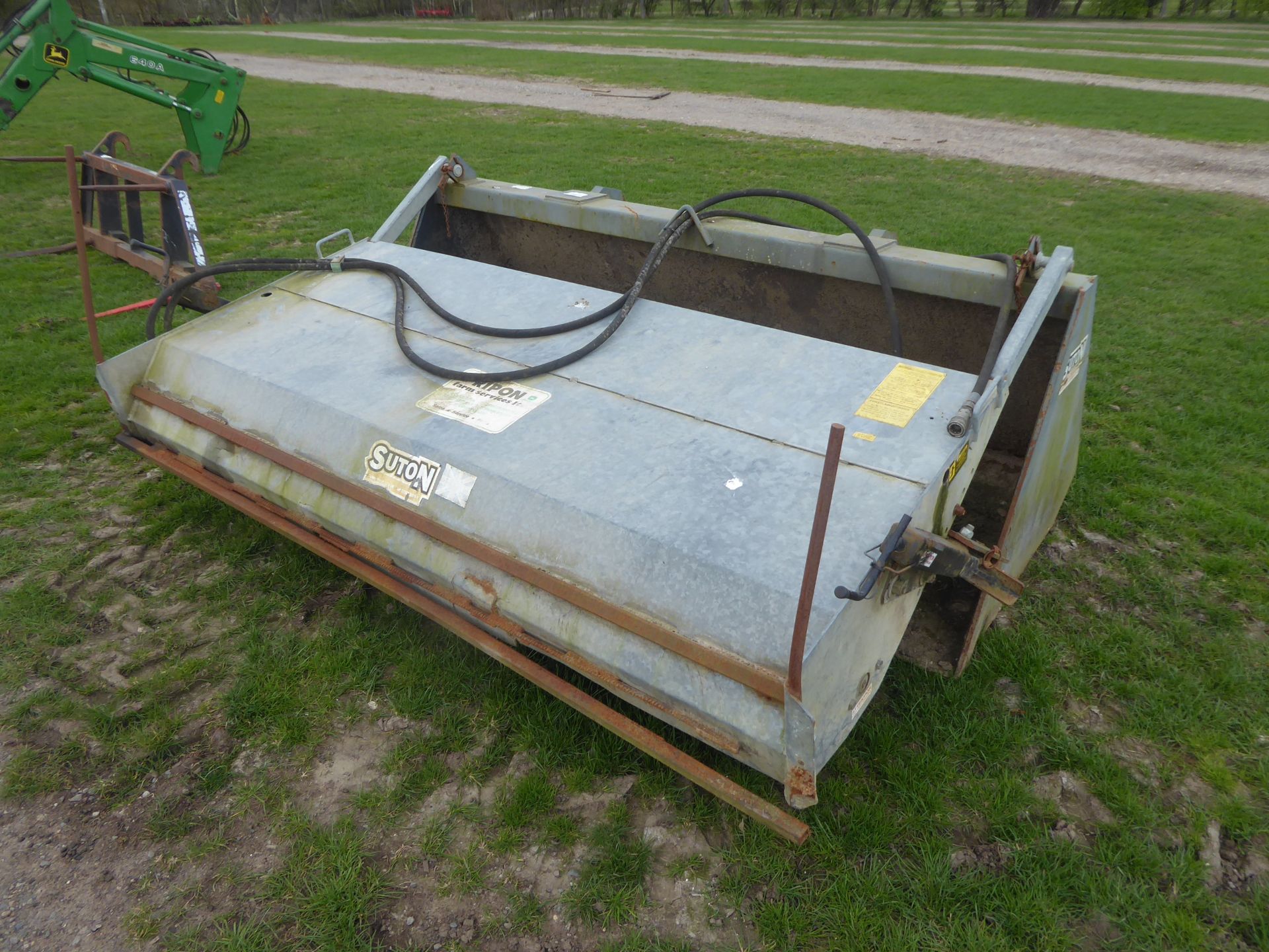 Suton bucket and brush - Image 10 of 10