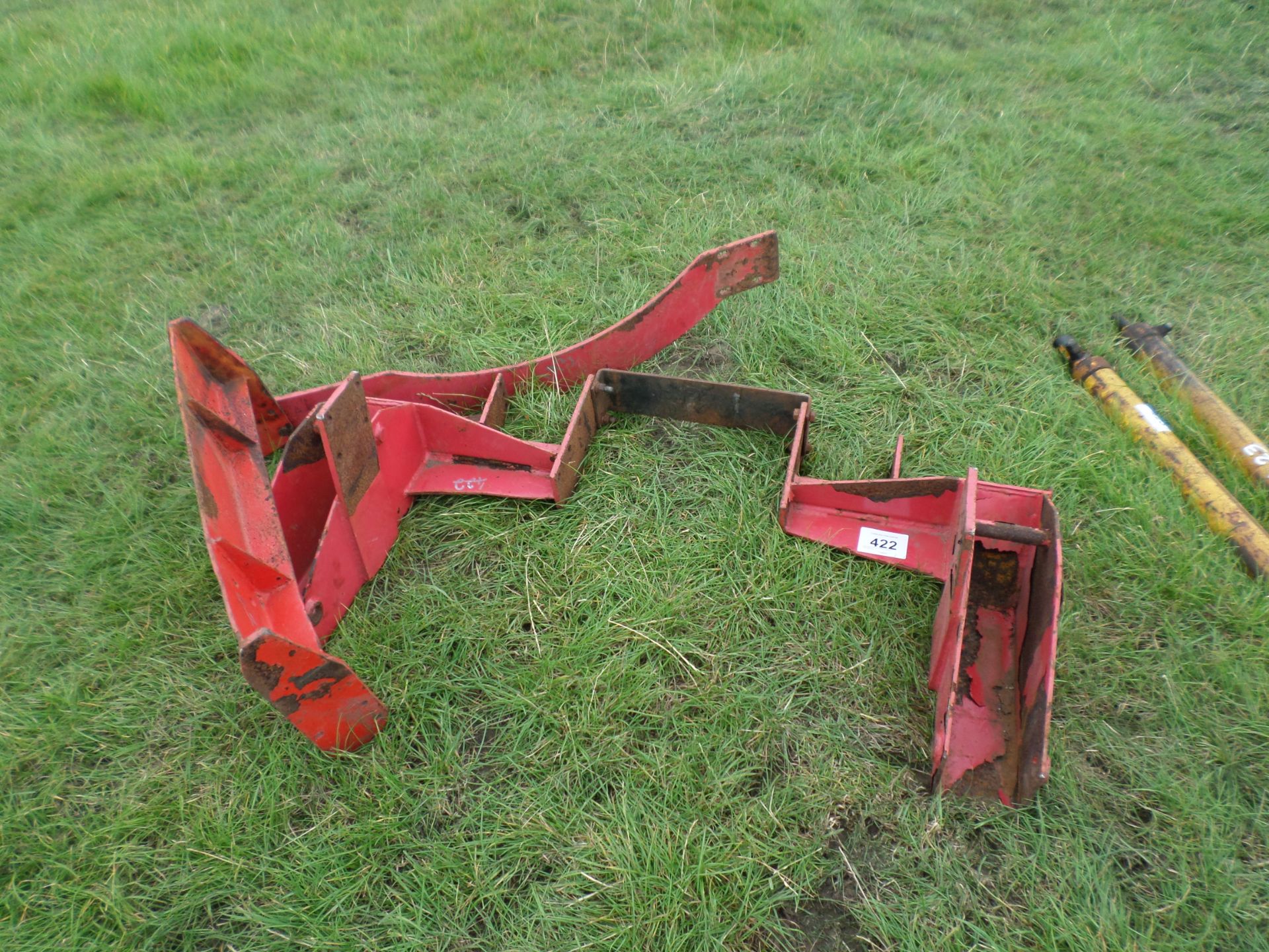 Compact tractor loader brackets, Wheelhorse