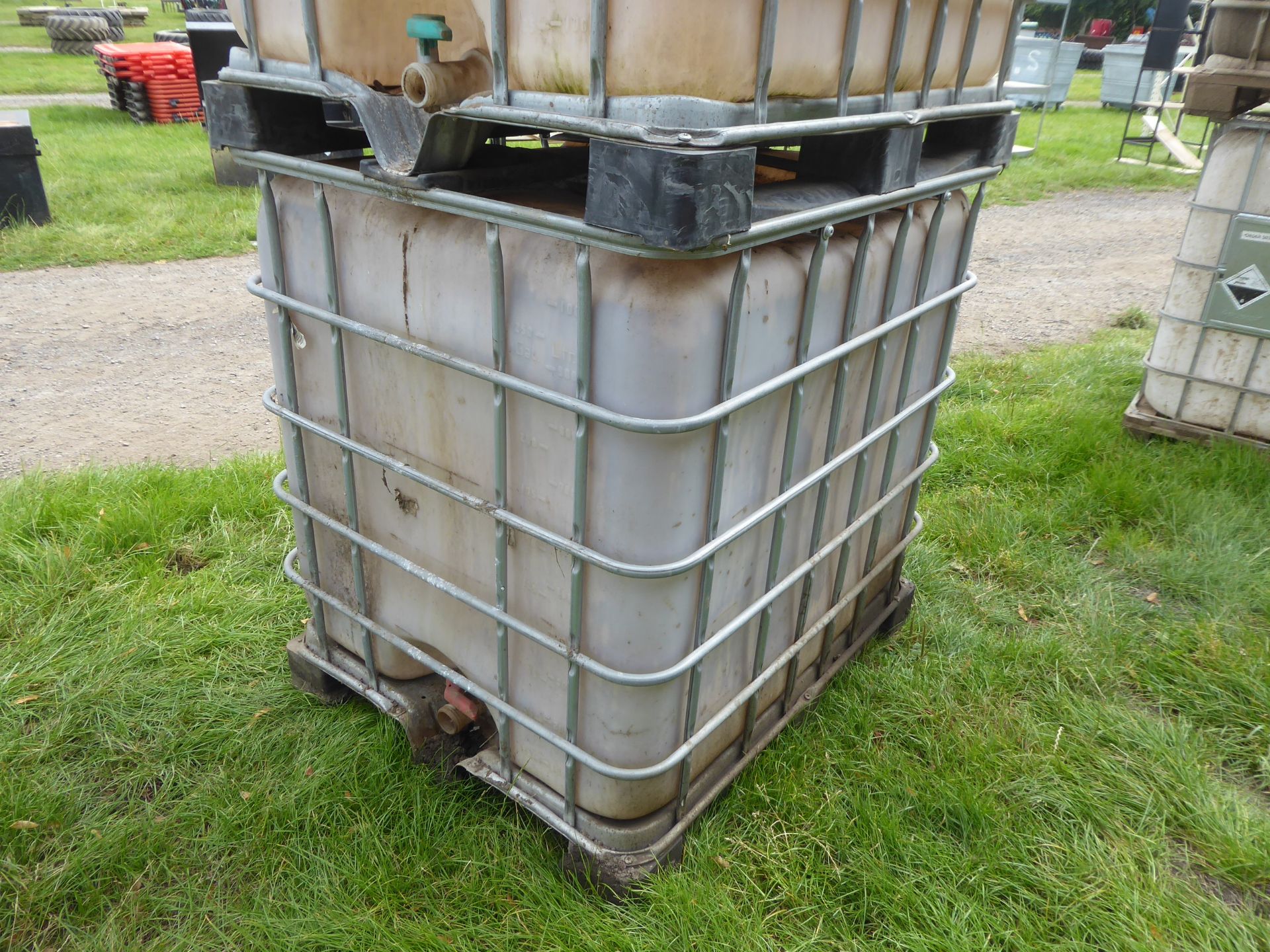 2 x 1000ltr IBCs