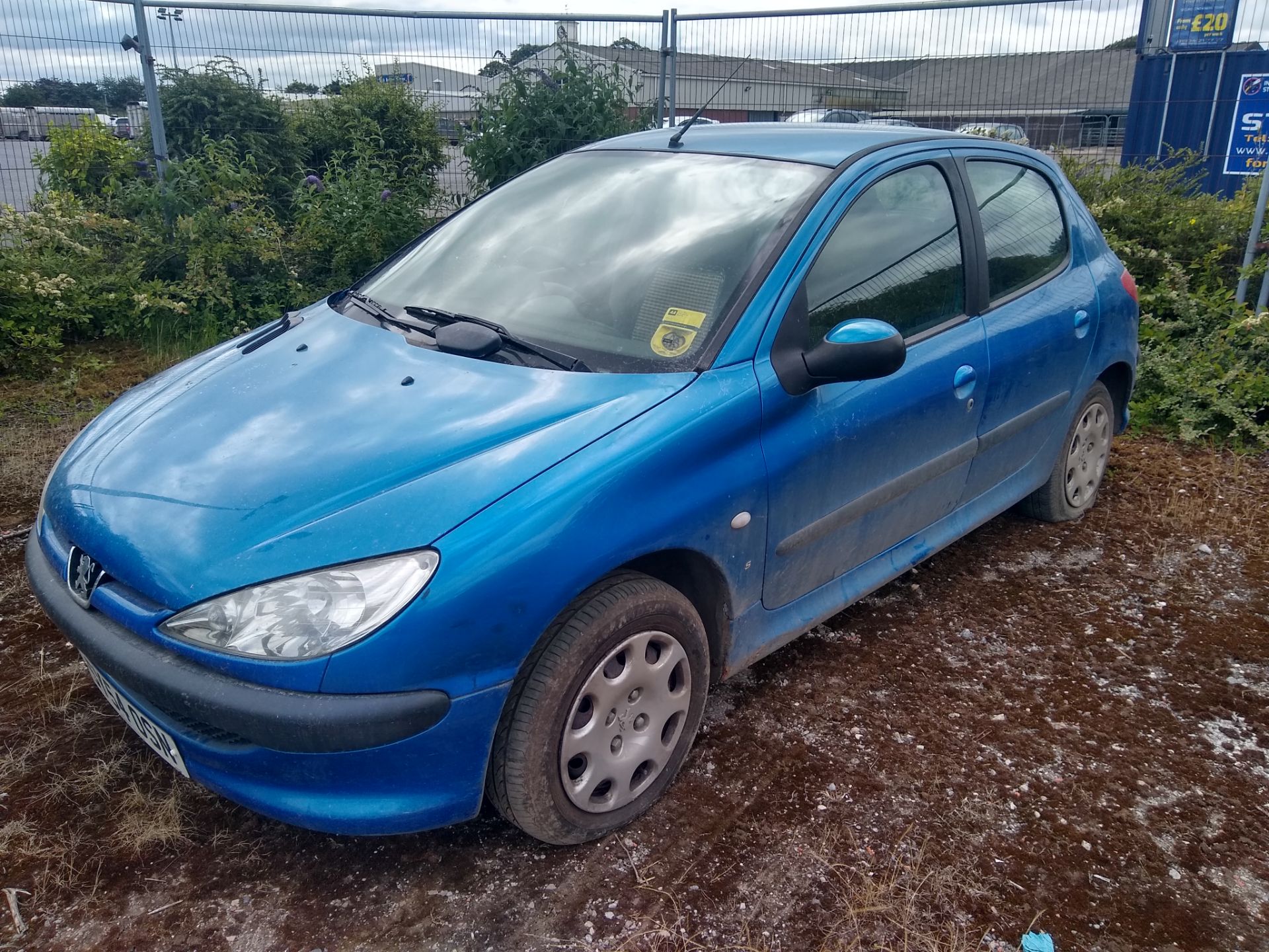 2004 Peugeot 206 1.4S 5 door, NO MOT, No V5. 69684K, on behalf of executors, HPI clear, NO VAT - Image 8 of 10