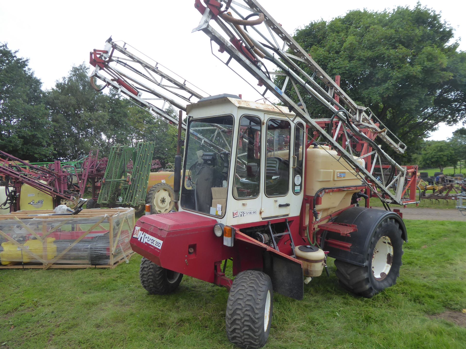 Lely Hi-Trac 250 self propelled sprayer