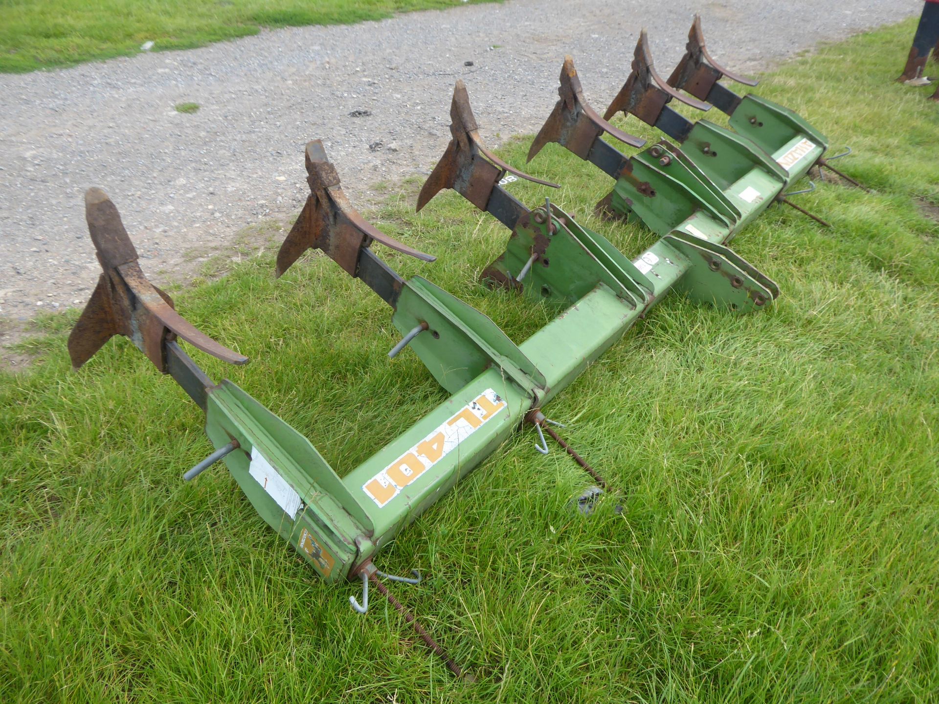 Amazone 4m toolbar, 6 legs, fair condition - Image 2 of 2