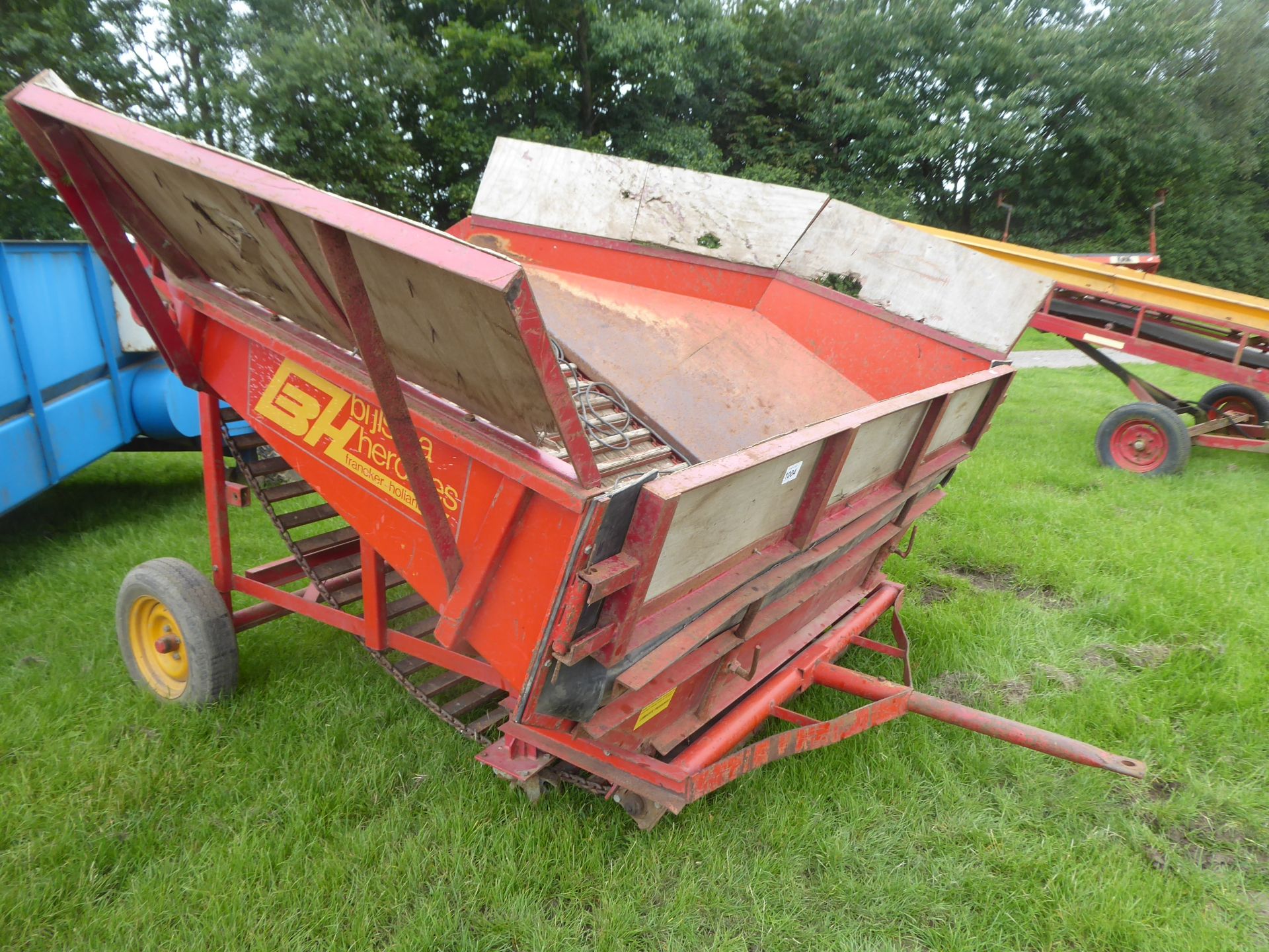 Hercules potato hopper