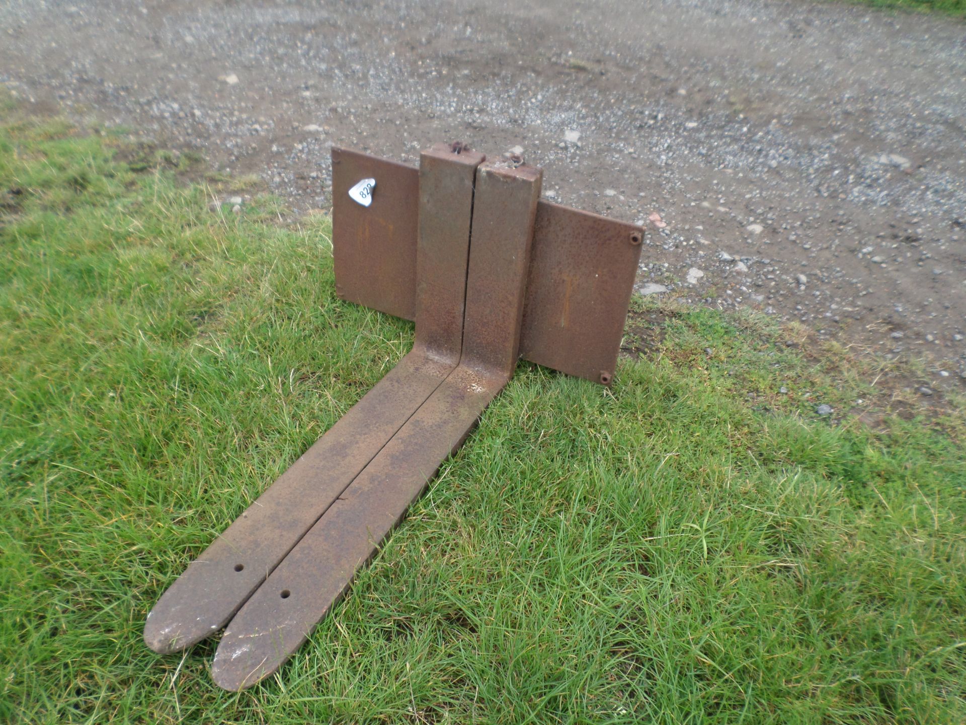 Pallet forks & backplate - Image 3 of 3