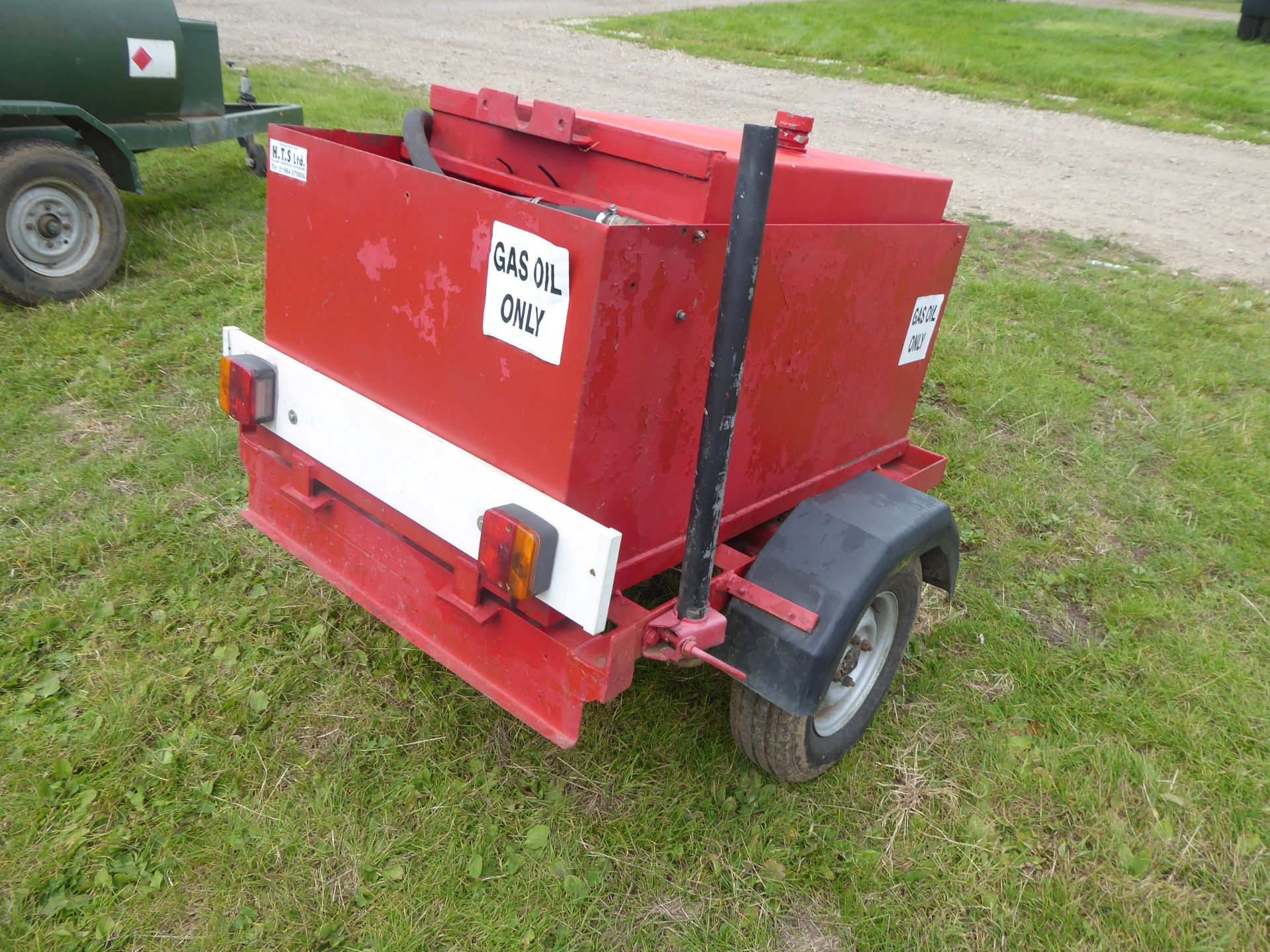 Fuel bowser with pump, 500ltr capacity - Image 3 of 3