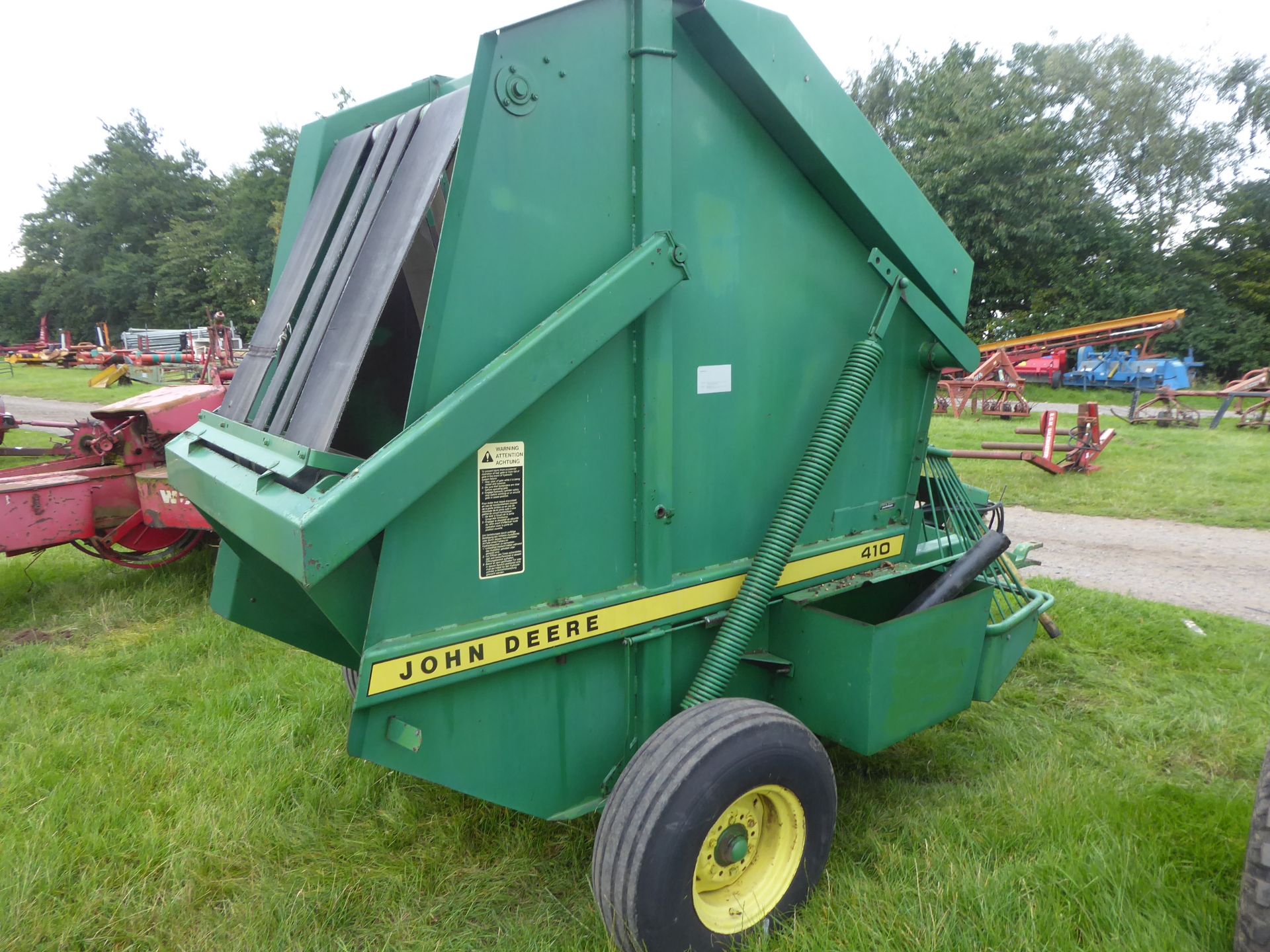 John Deere 410 round baler NO VAT - Image 2 of 2