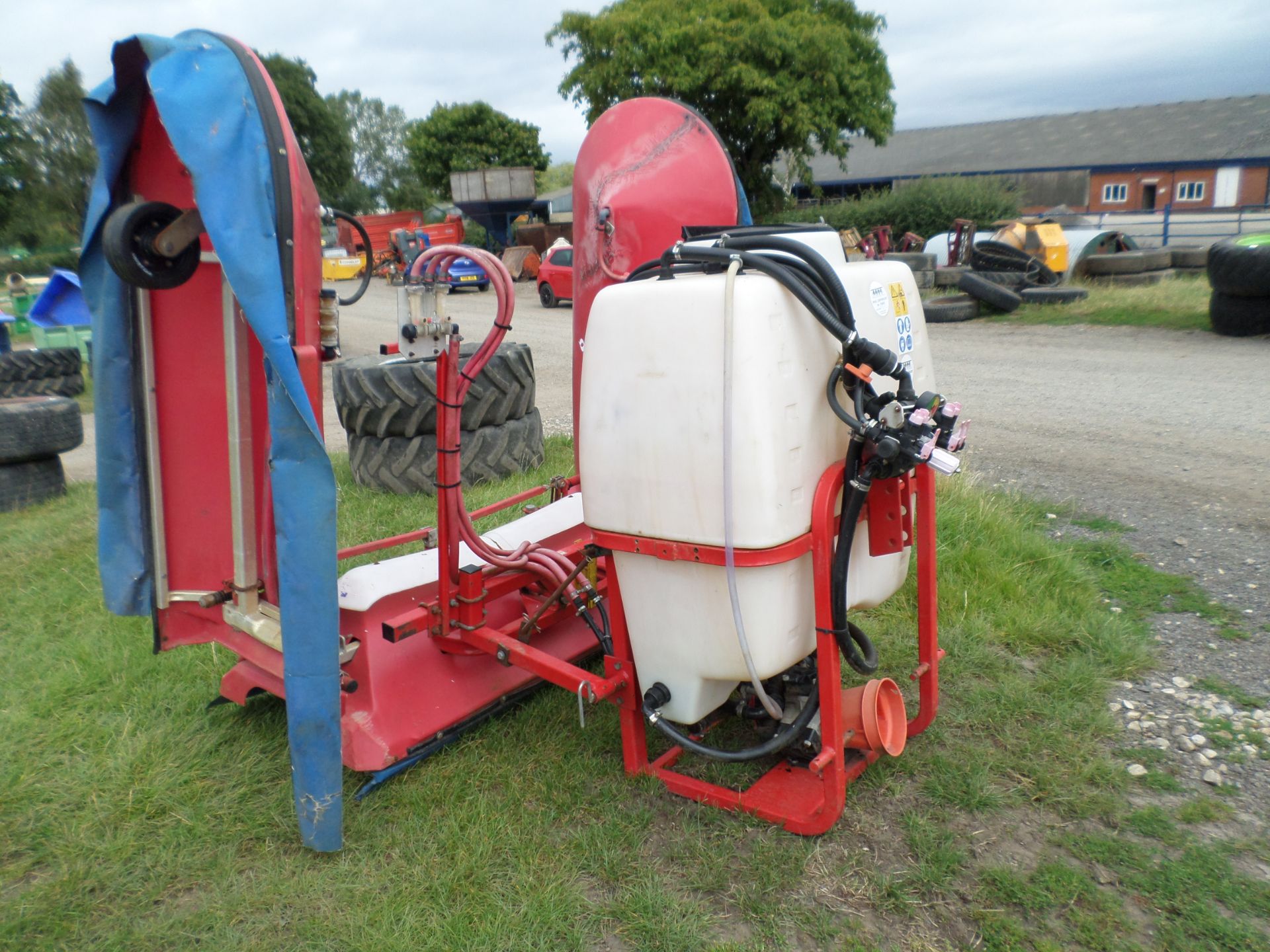 Gambetti Barre ground care sprayer (golf course/amenity), Rogers shrouded boom c/w PTO shaft