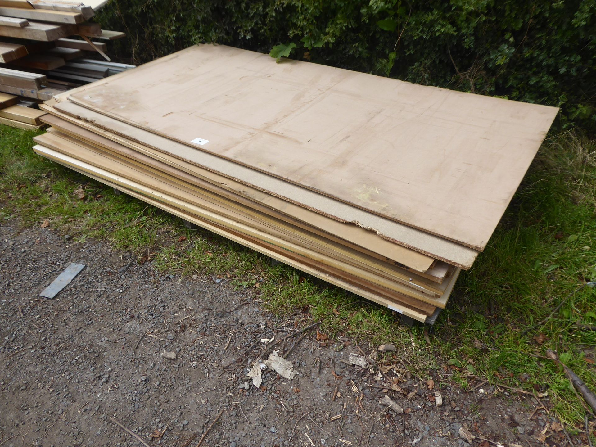 20 x 8'x4' chipboard & MDF sheets NO VAT