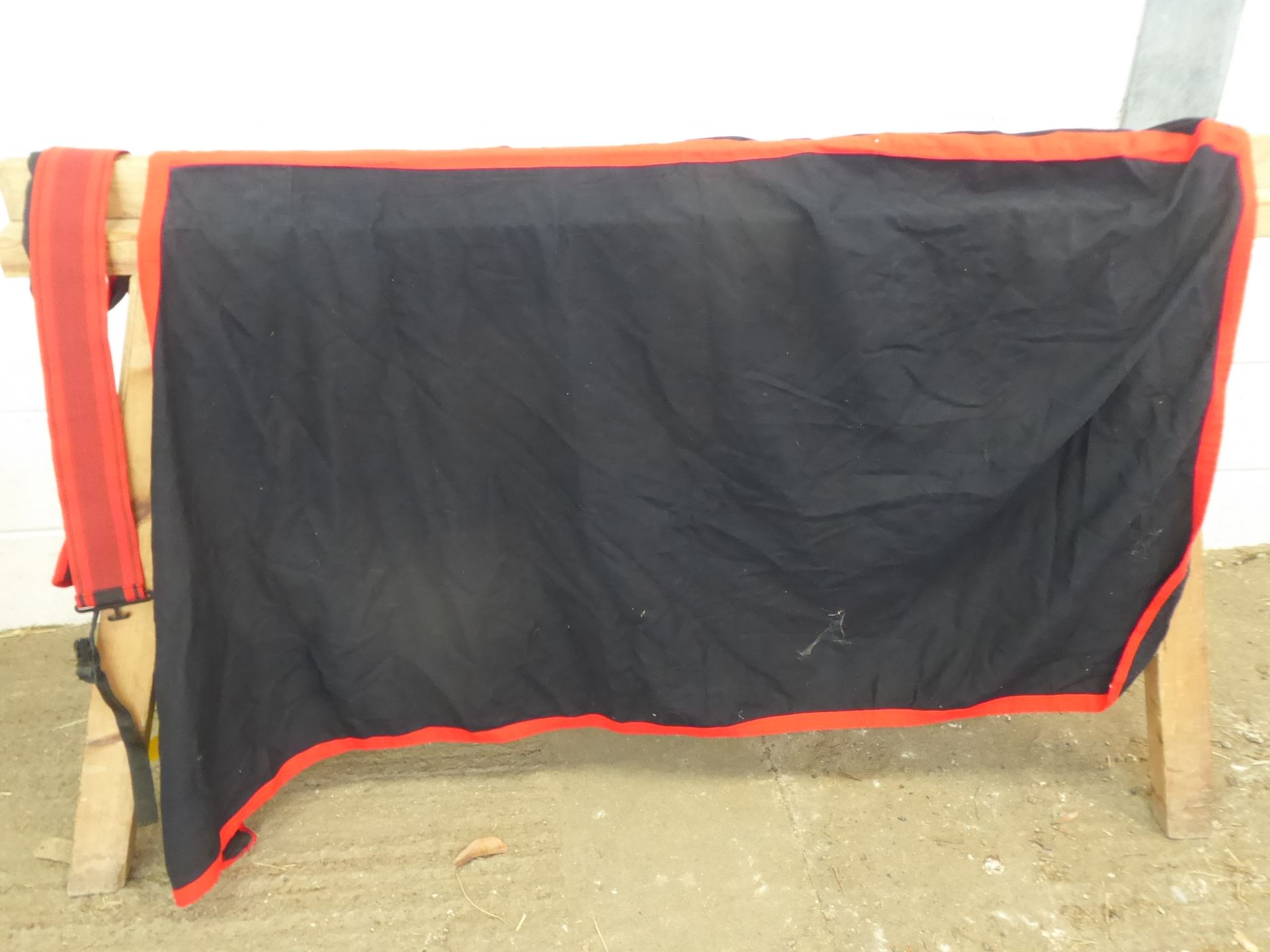 6ft black show/travel fleece