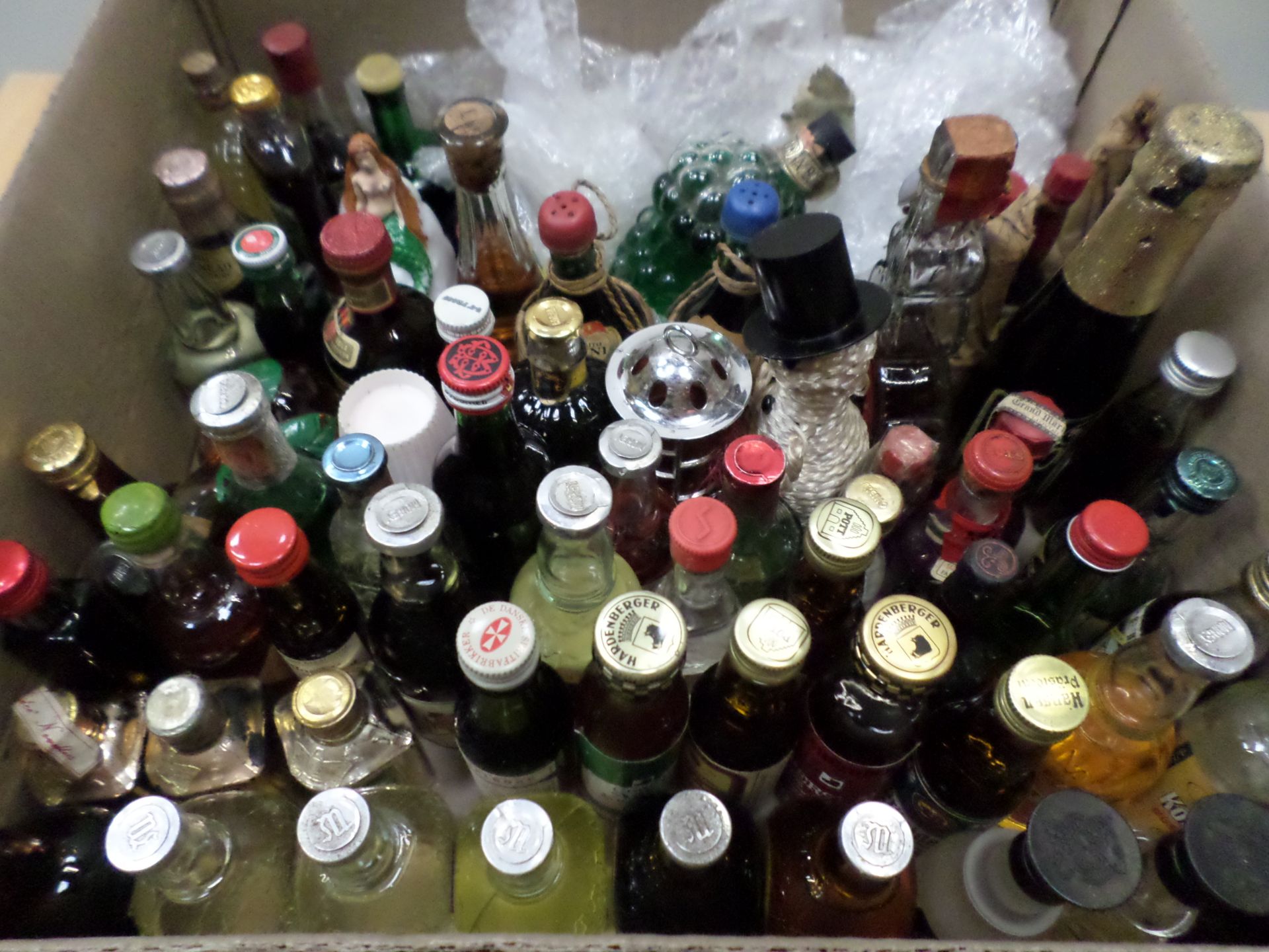 Quantity of unopened 20th century decorative miniature liqueur bottles - Image 2 of 2