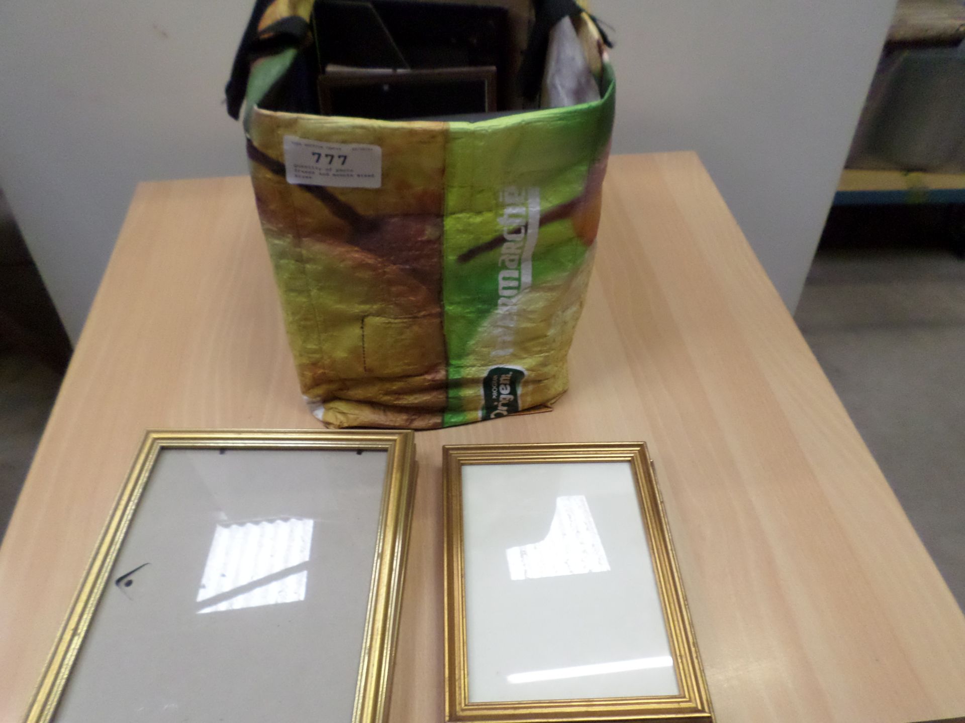 Quantity of photo frames and mounts mixed sizes