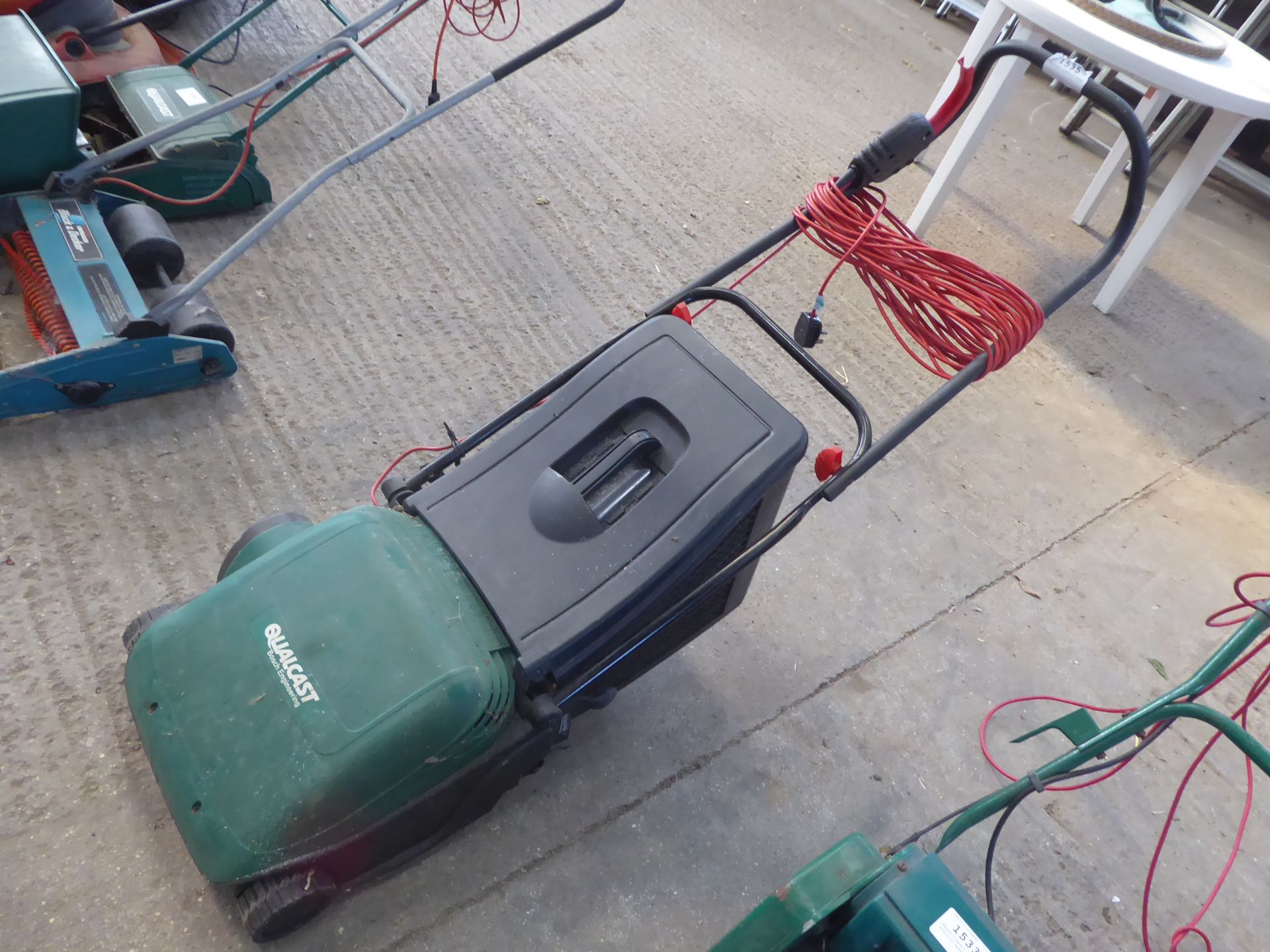 Qualcast electric mower - Image 2 of 2