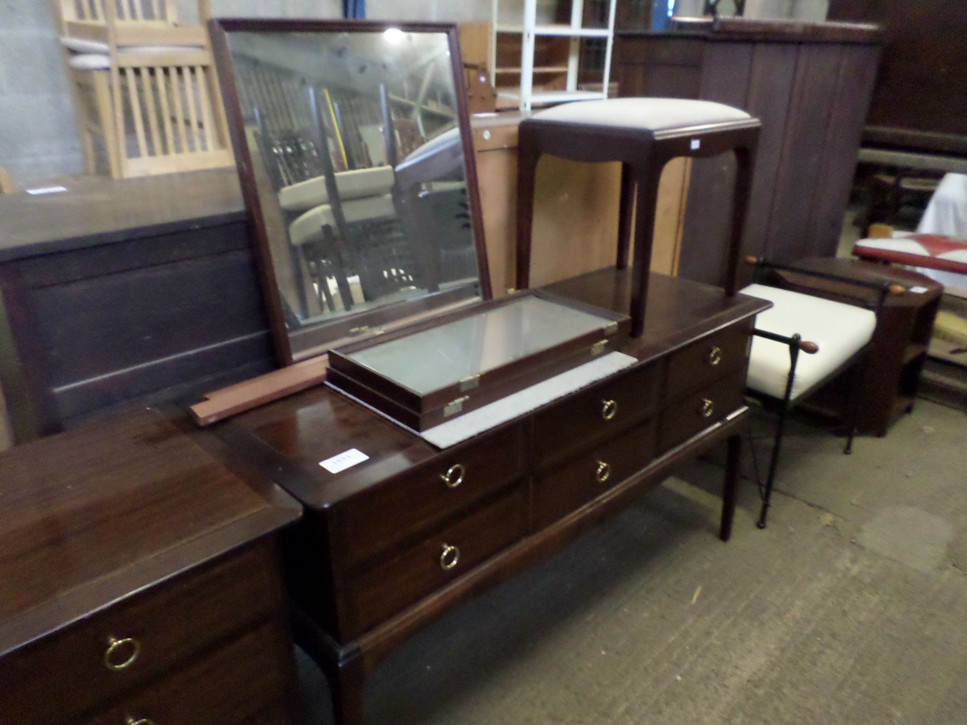 Stag dressing table and stool