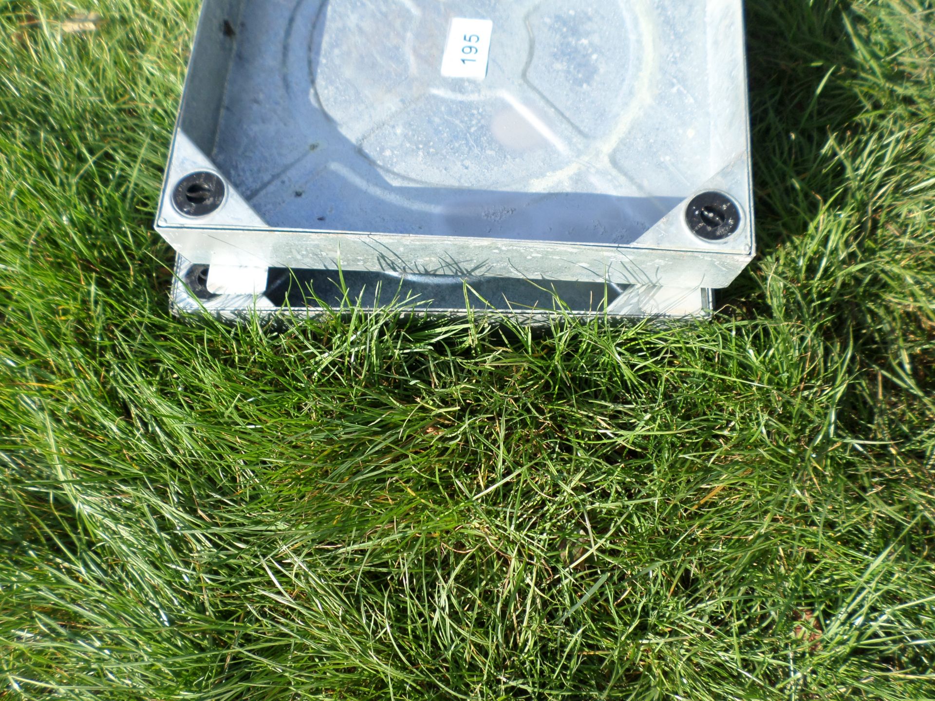 2 manhole lids NO VAT - Image 2 of 2