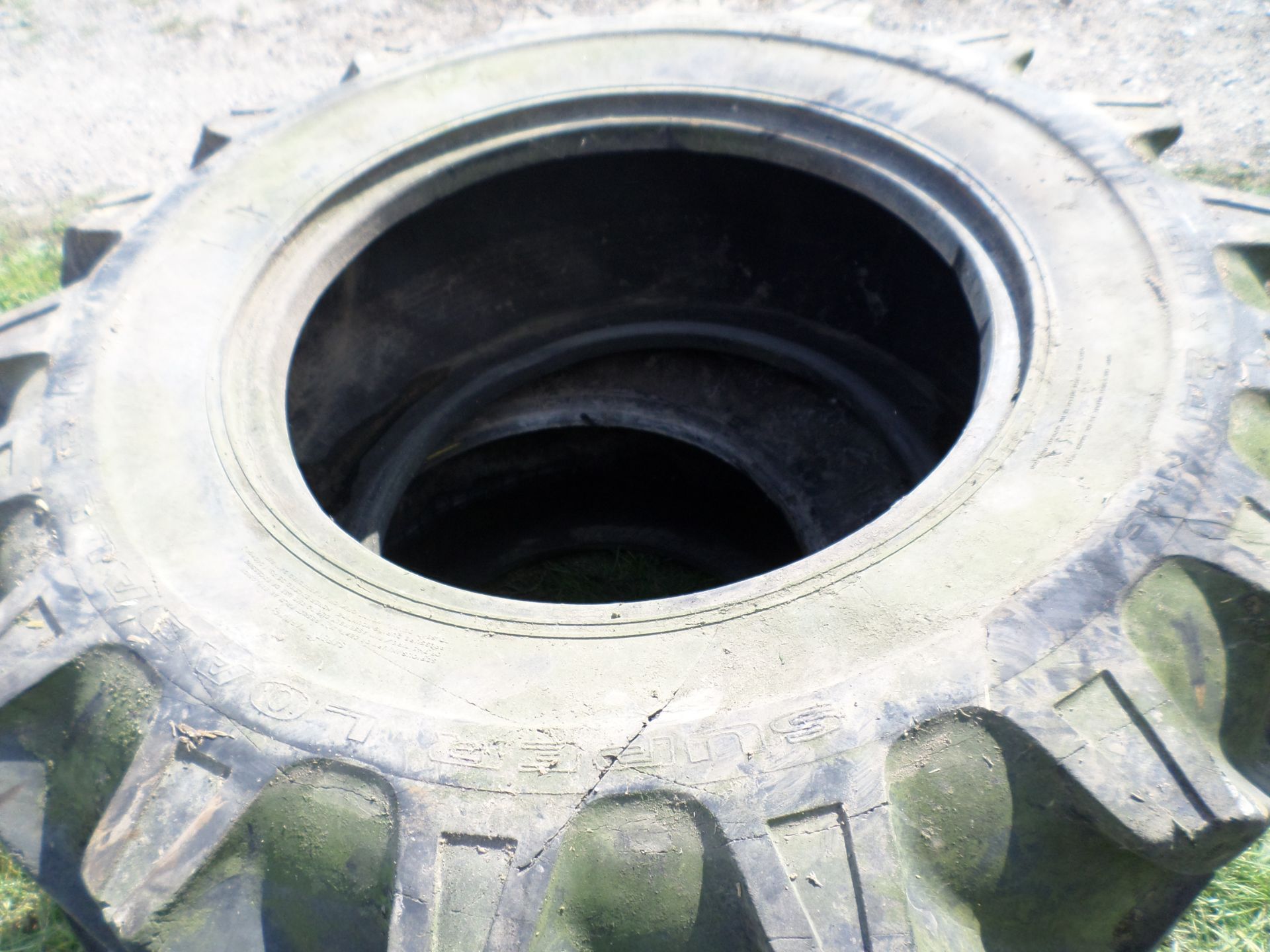 2 teleporter tyres 17.5/24 NO VAT - Image 2 of 2