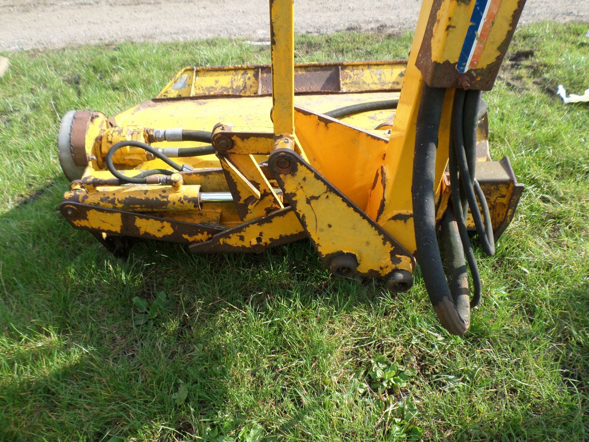 Bomford B48XL hedge cutter - Image 2 of 3