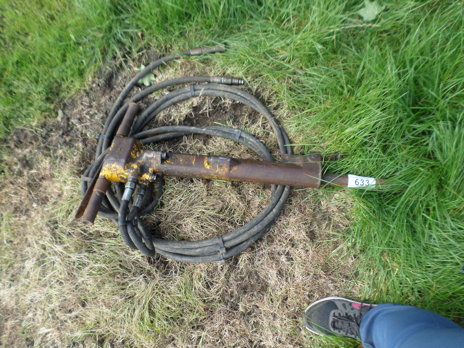 JCB hydraulic breaker with hoses NO VAT
