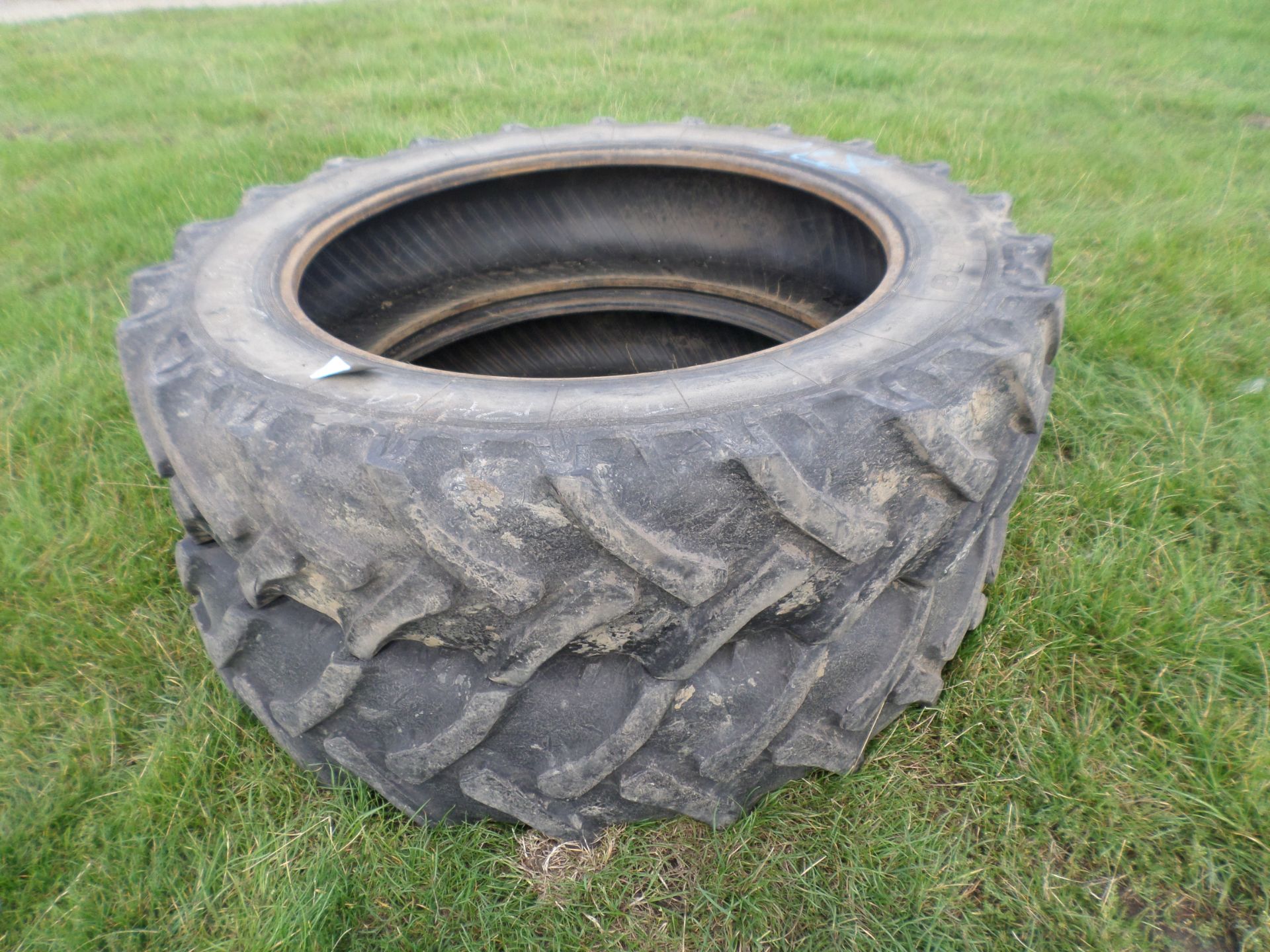 2 part worn tyres 13/6/38 NO VAT