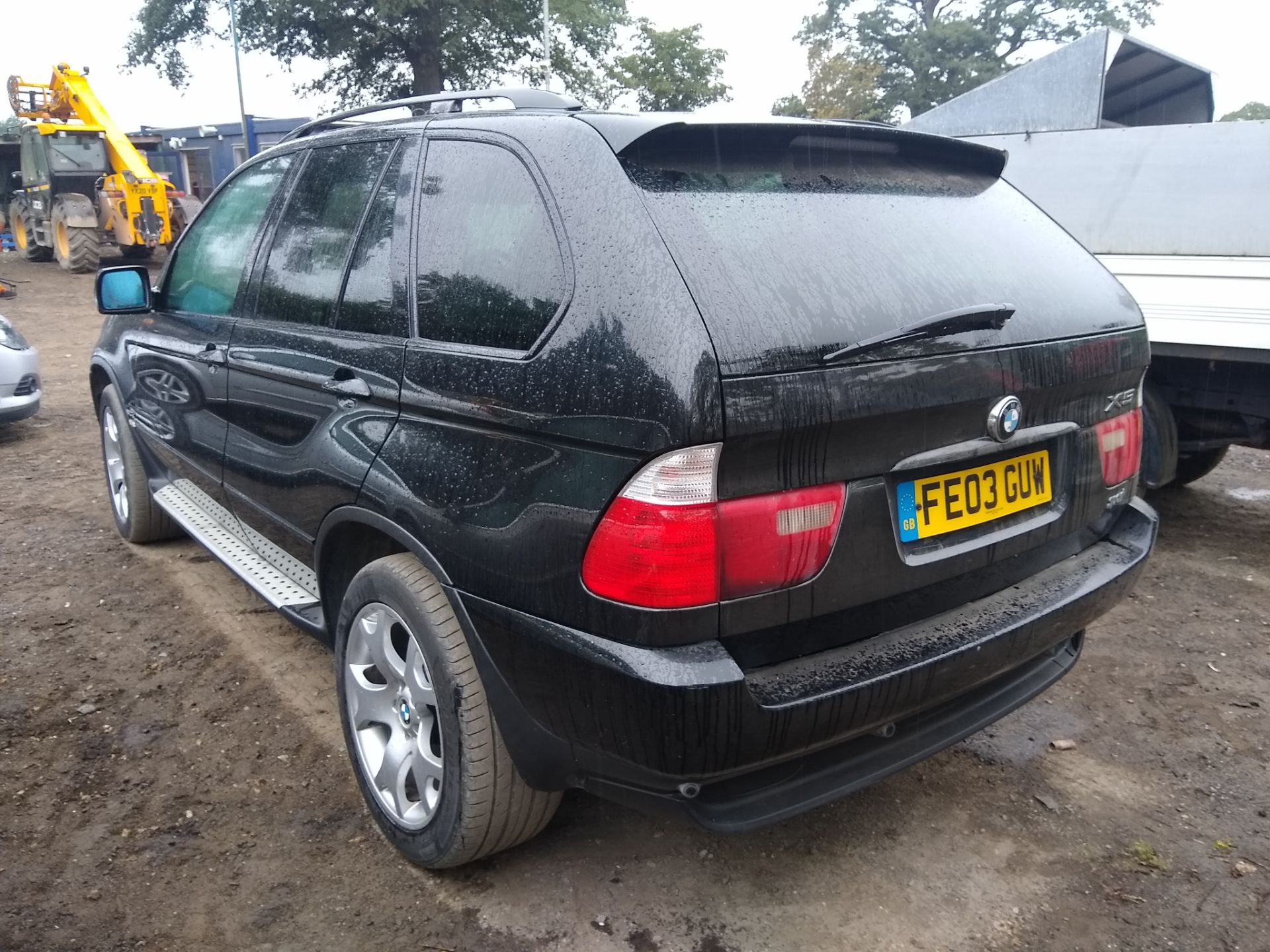 2003 BMW X5 diesel FE03GUW 2003 BMW X5 3.0 Diesel Sport Auto 5 door, MOT 18.11.20 - 00'S 182330 - - Image 3 of 8