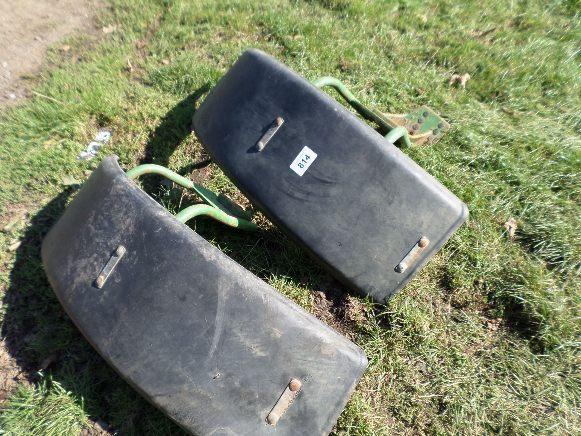 Pair of tractor front mudguards to fit John Deere 6200