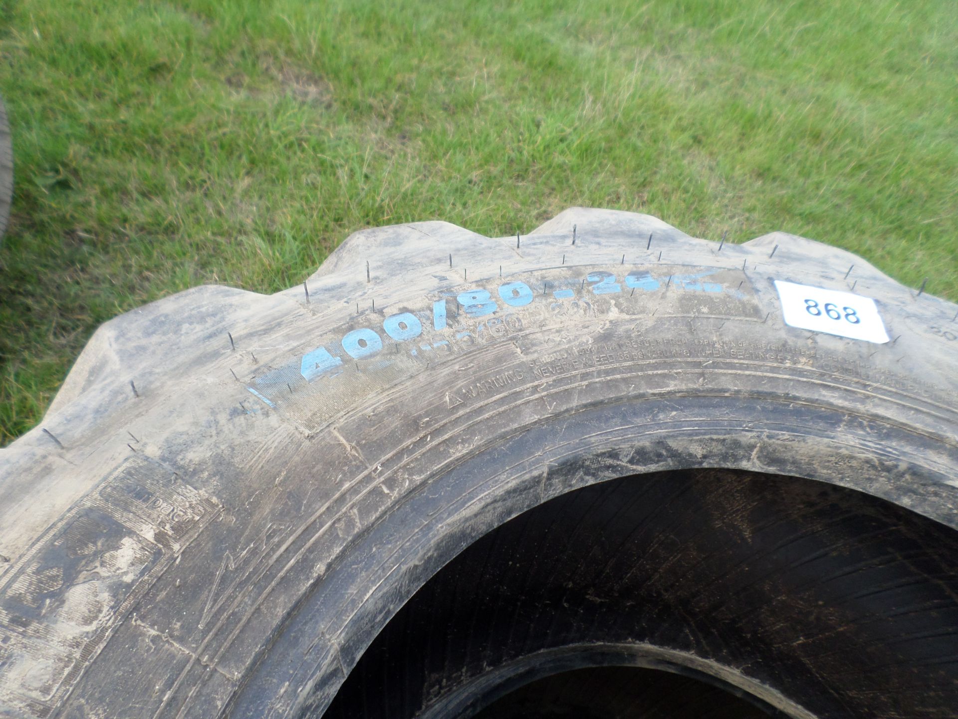 2 part worn Michelin tyres 400/80/24 NO VAT - Image 2 of 2