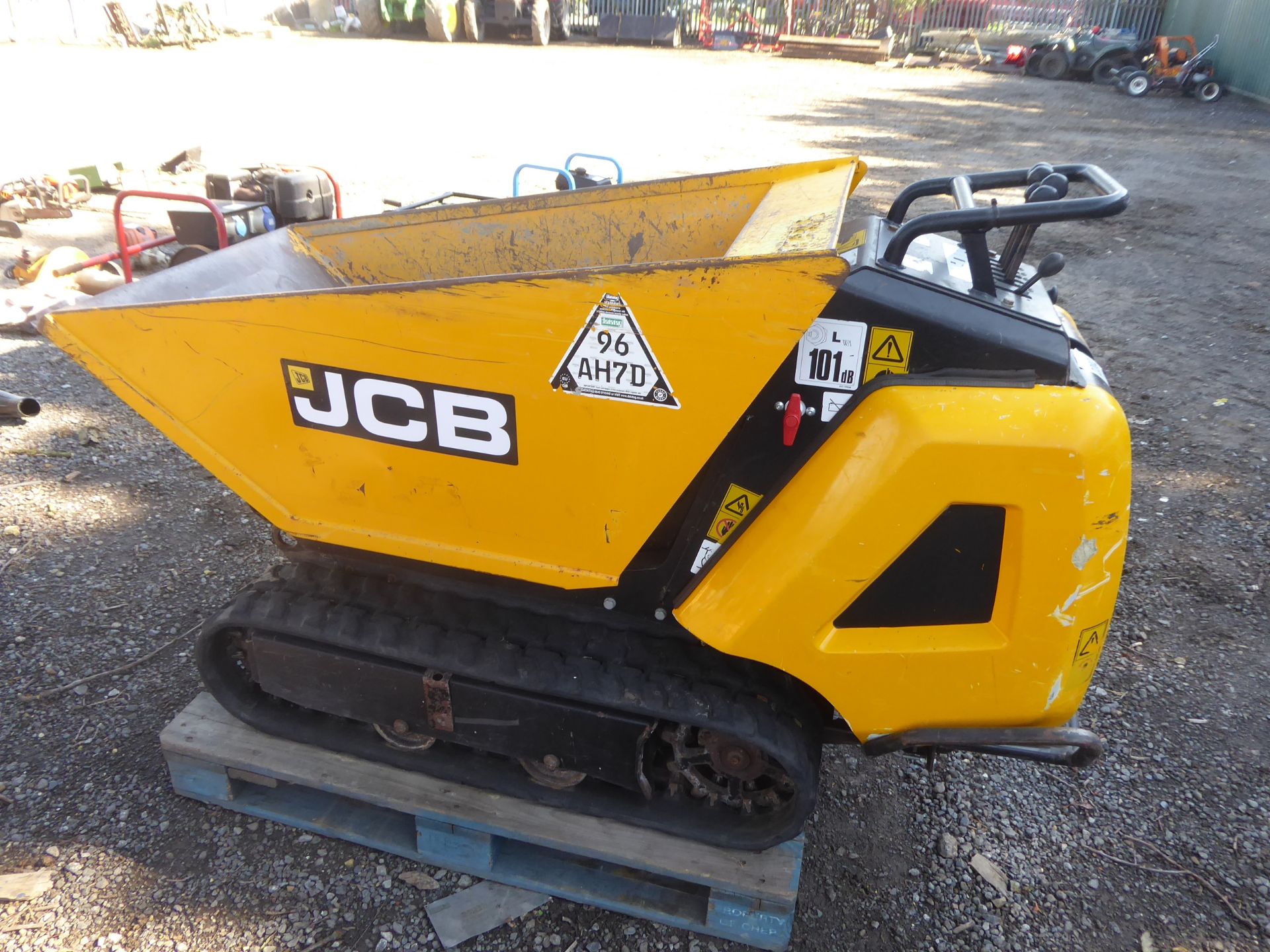 JCB HTD5 tracked dumper, recently serviced, gwo - Image 3 of 3