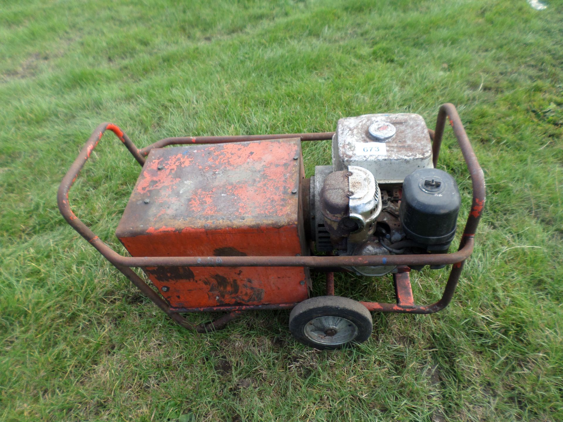 Haverhill welder generator, runs but electrics untested NO VAT