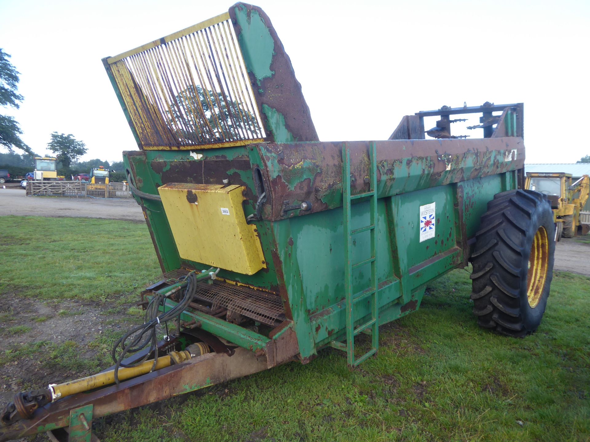 Western 10T muck spreader, wo, 2003