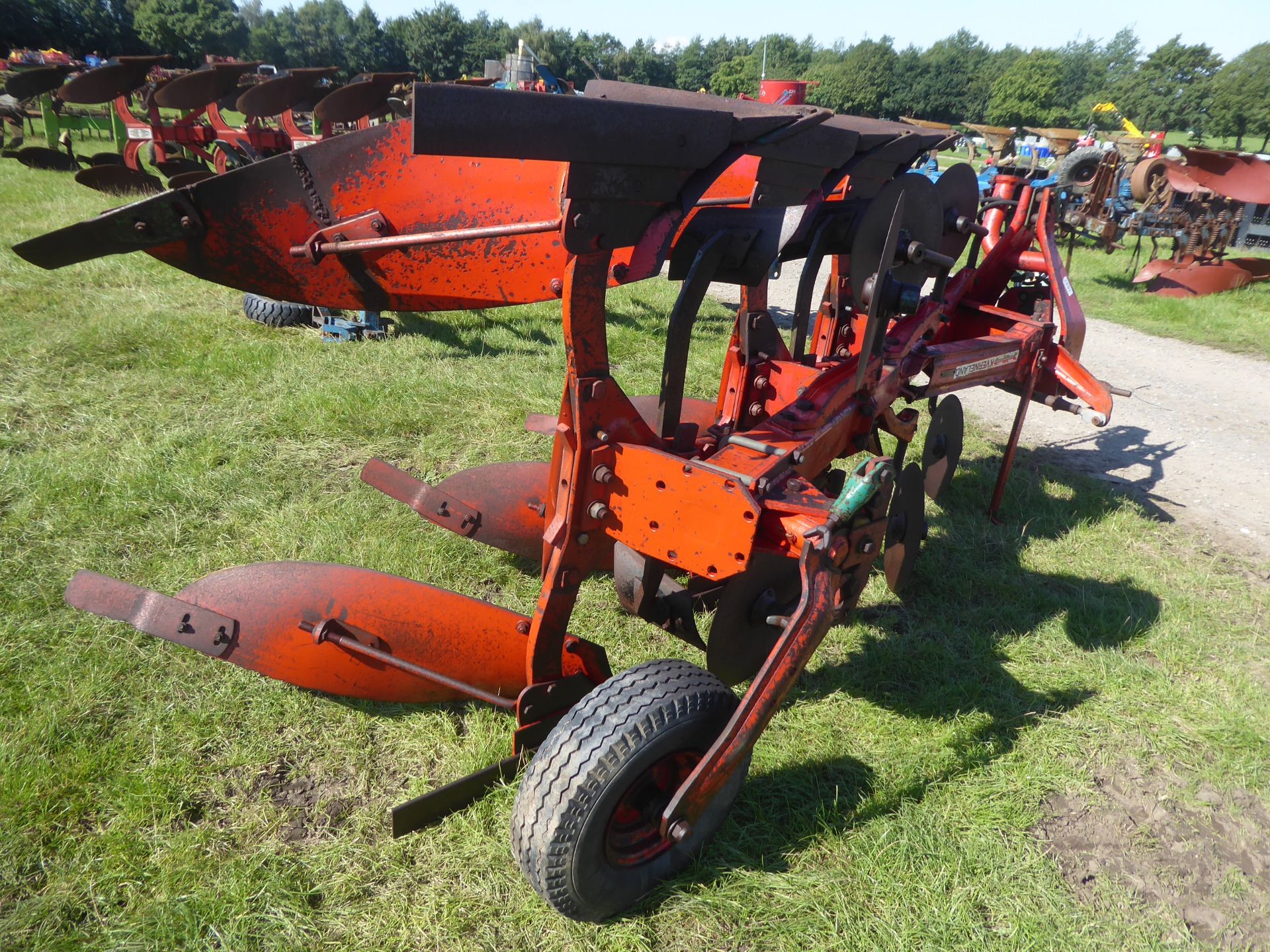 Kverneland 3F reversible plough - Image 2 of 3