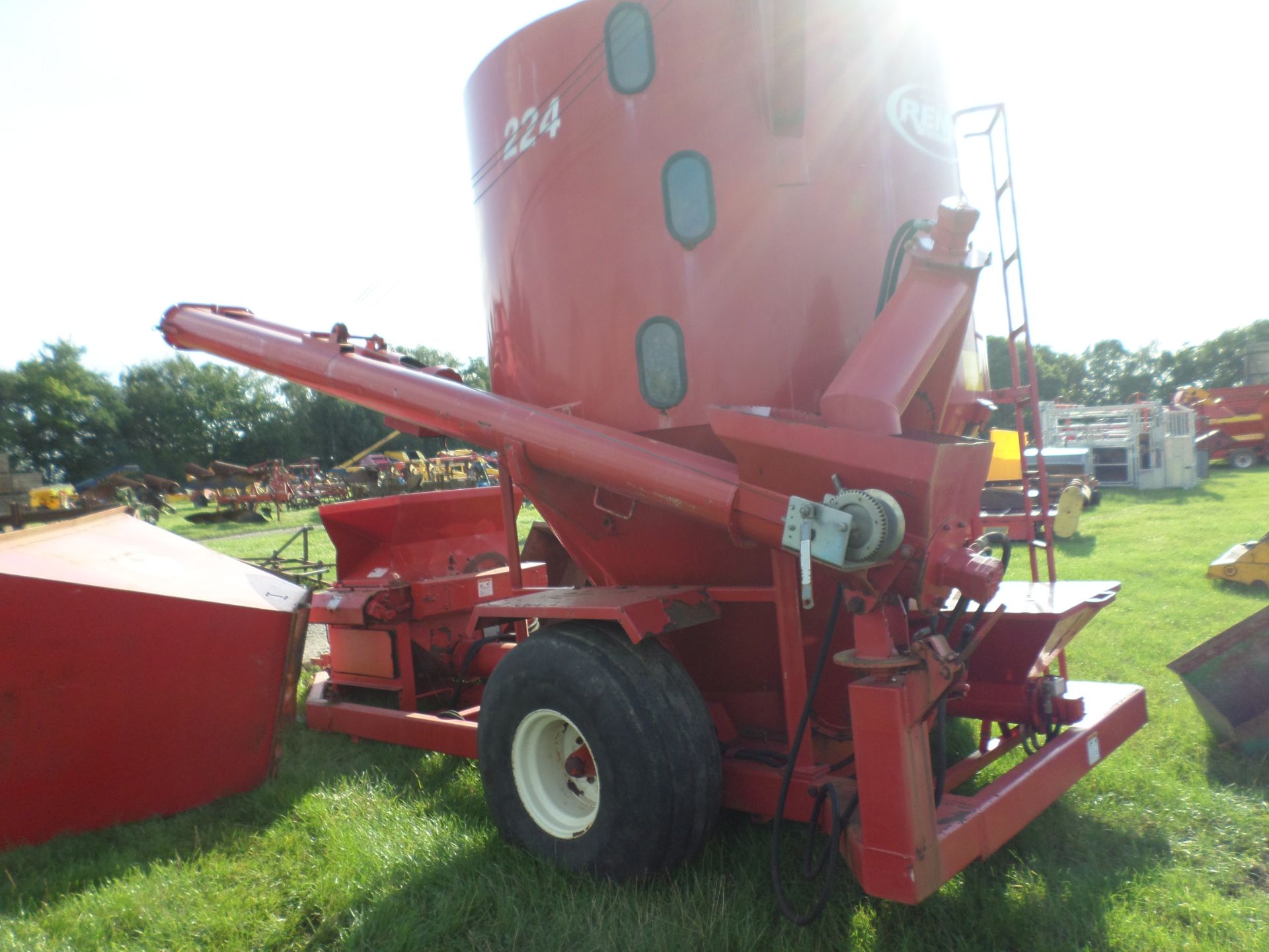 Renn RRM224 grain crimper and mixer - Image 2 of 6