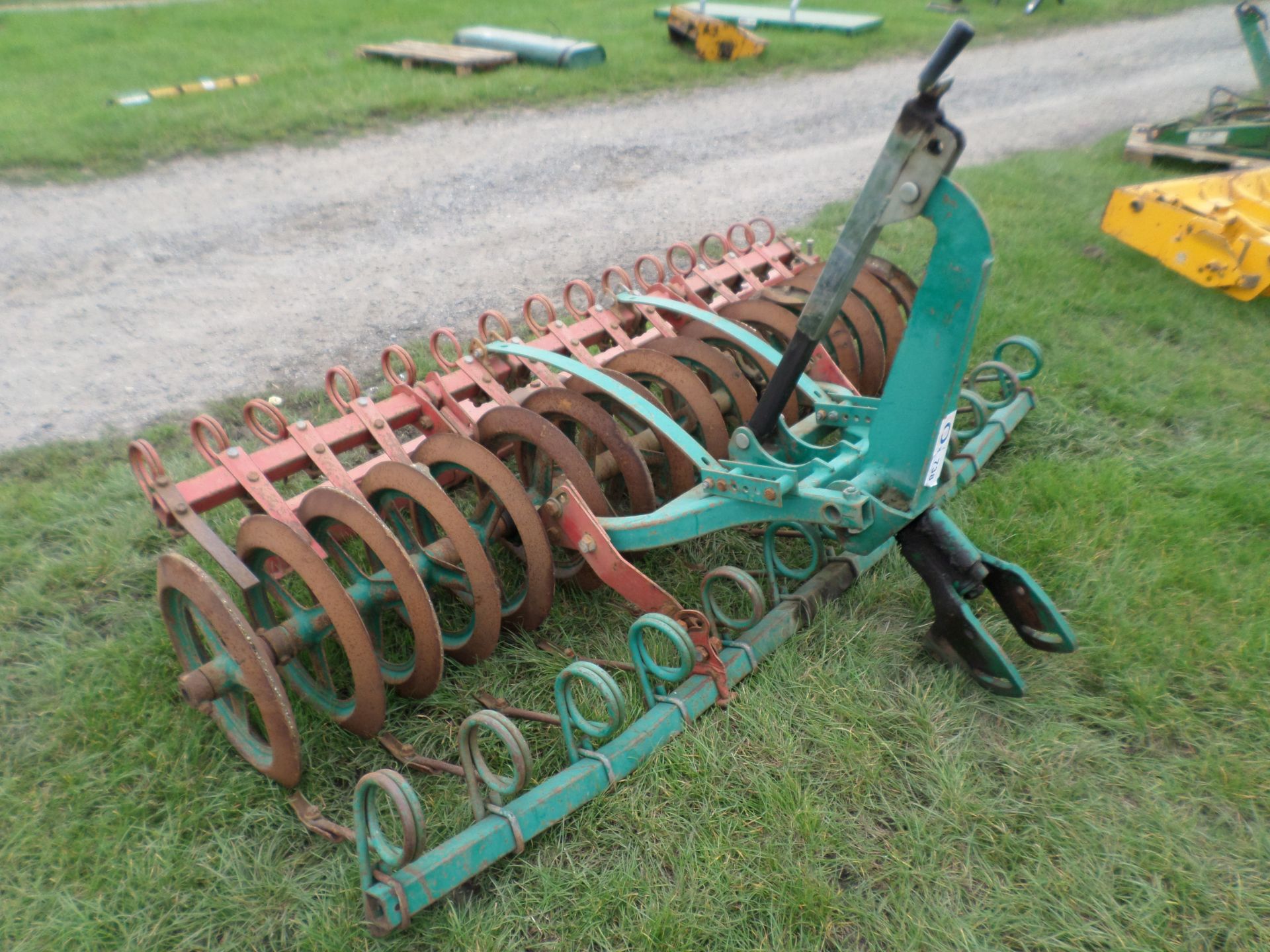 Kverneland furrow press and arm to suit 5F reversible plough - Image 2 of 2
