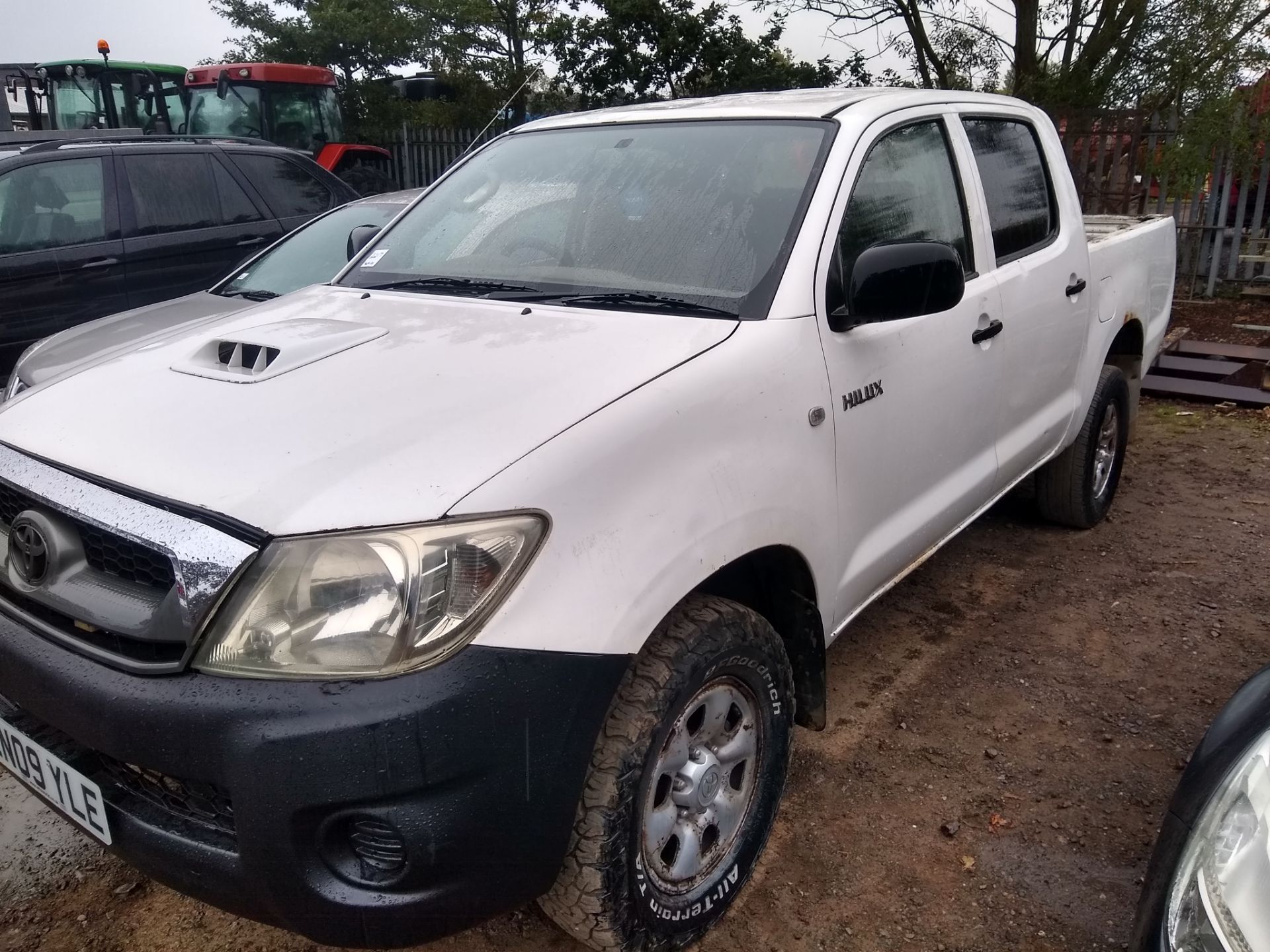 2009 Toyota Hi-Lux DC Pick-Up LN09YLE 2009 Toyota Hi-Lux D-4D 4x4 Double Cab Pick-Up, MOT 18.01.21 - - Image 7 of 8