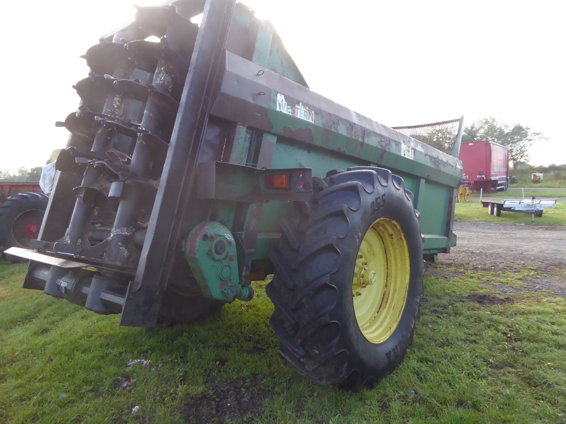 Western 10T muck spreader, wo, 2003 - Image 3 of 3