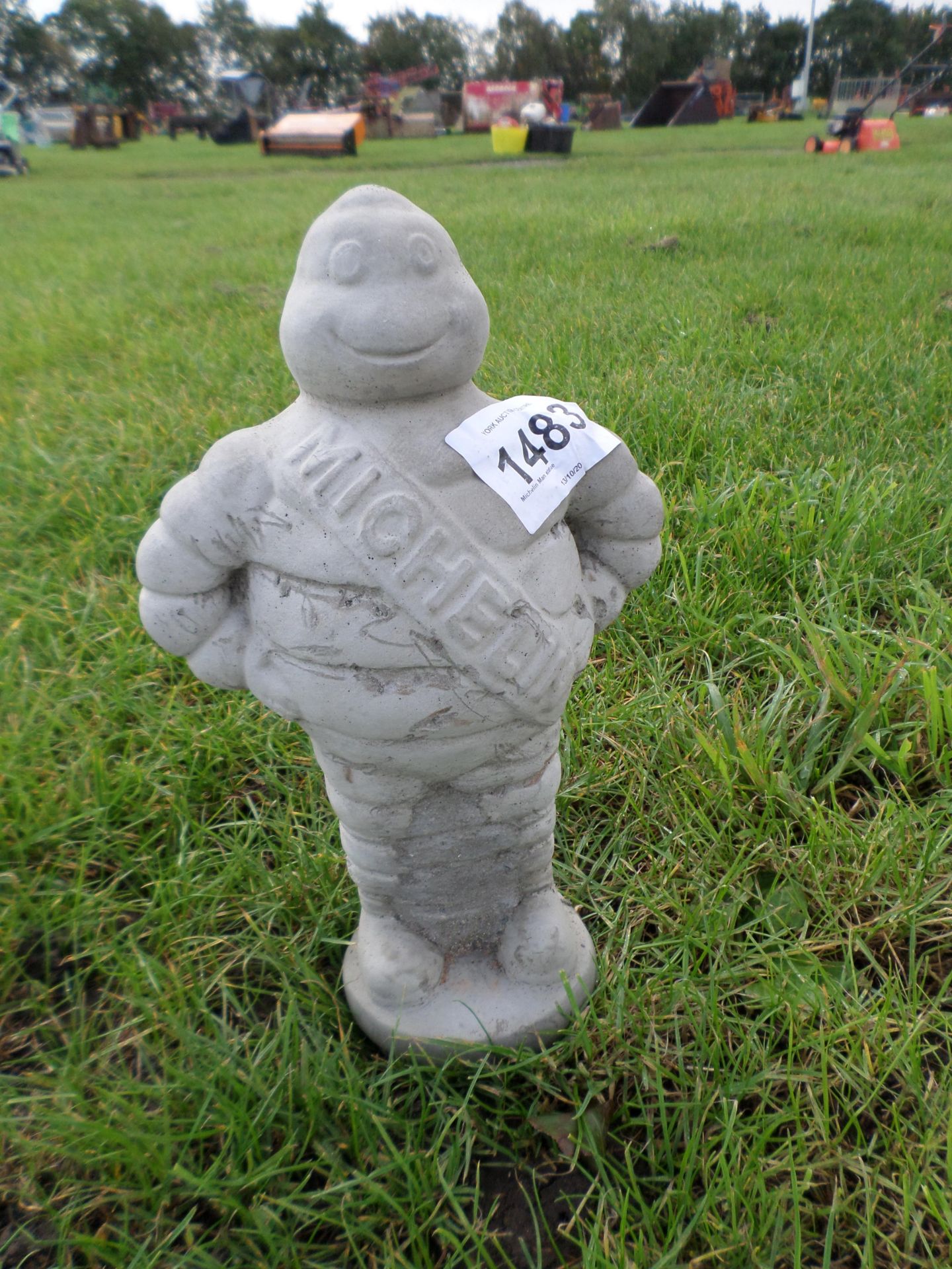 Michelin Man statue NO VAT - Image 2 of 2