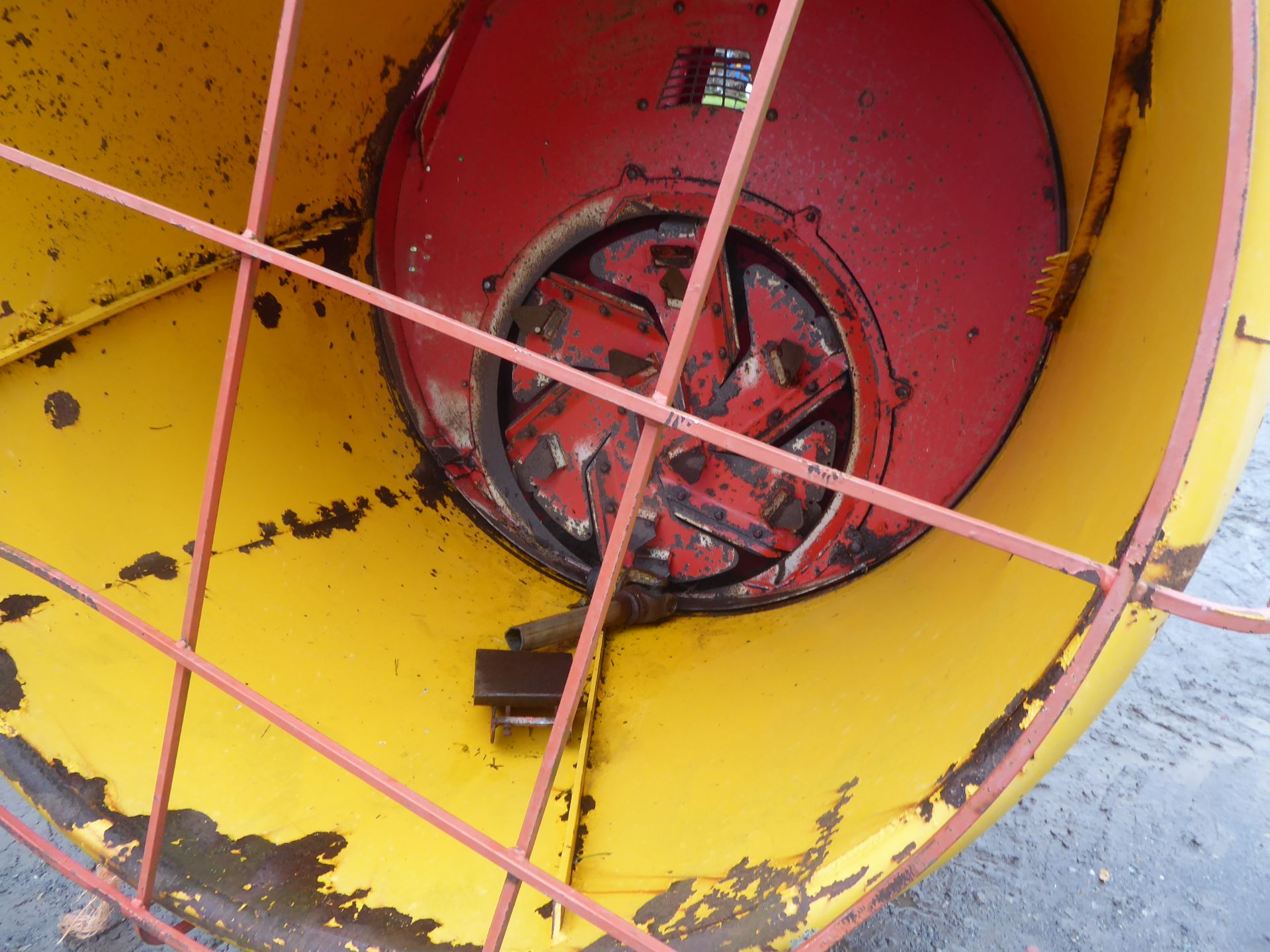 Teagle Tomahawk 4040 Straw Chopper - Image 3 of 3